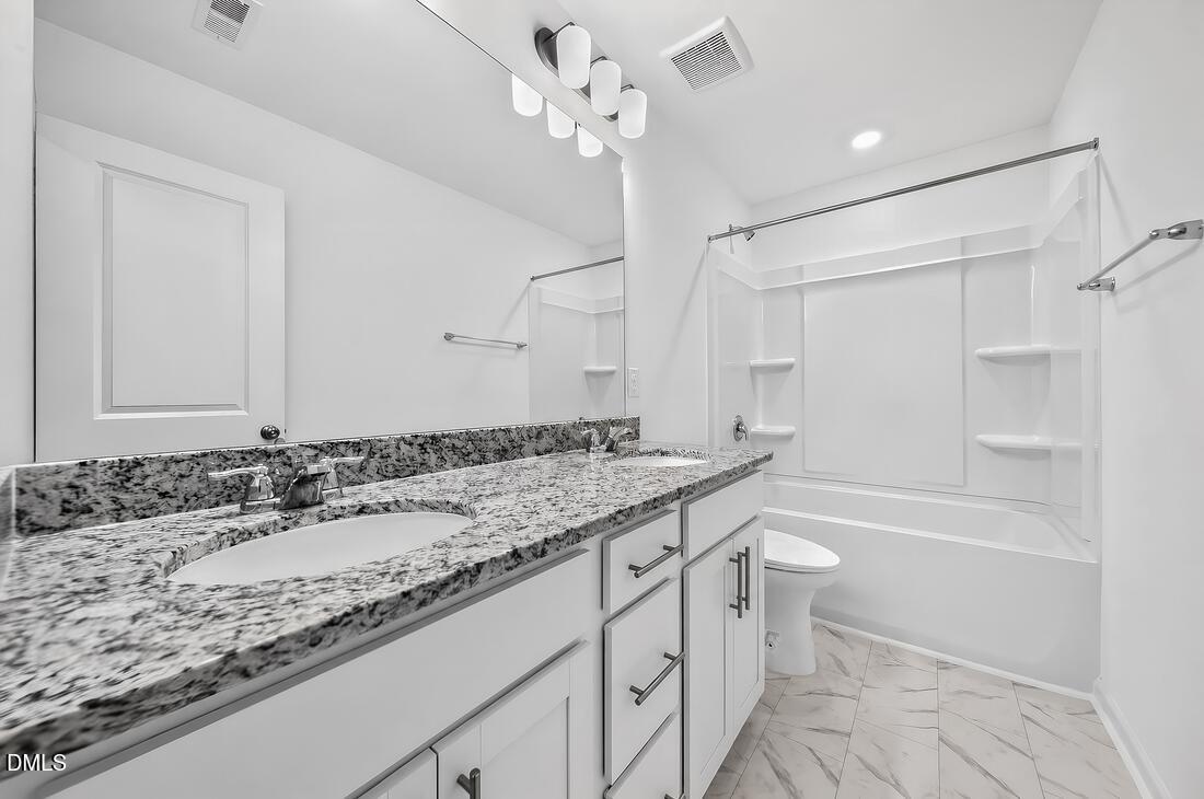 333 Sweetbay Tree Drive Property Photo 13