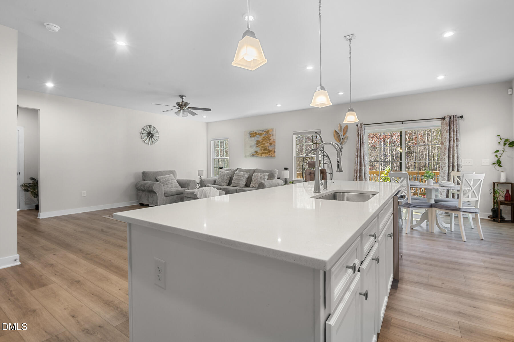 8808 Tartan Clan Drive Property Photo 4