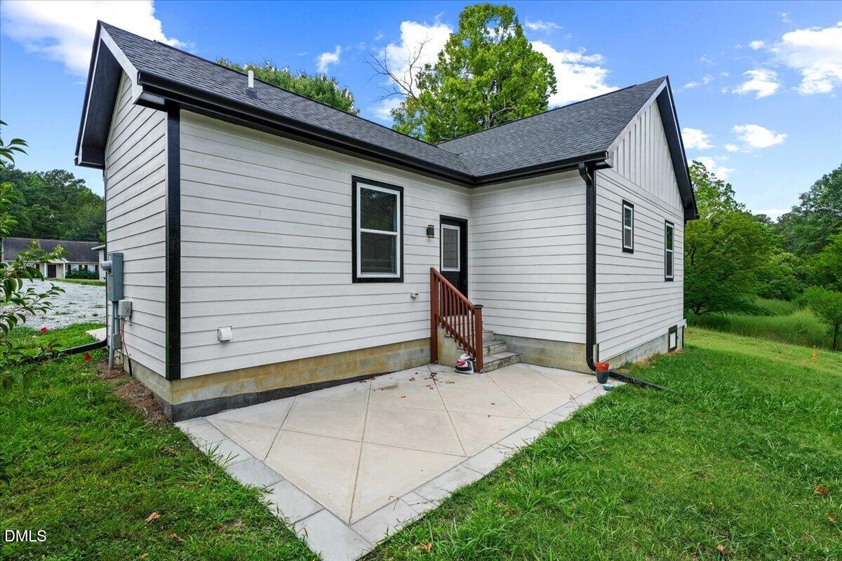 3241 Rowena Avenue Property Photo 7