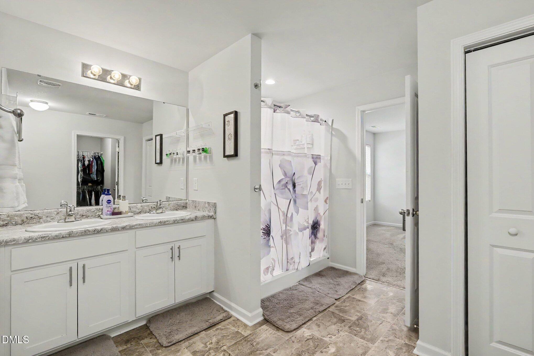 149 Maple Tree Lane Property Photo 4