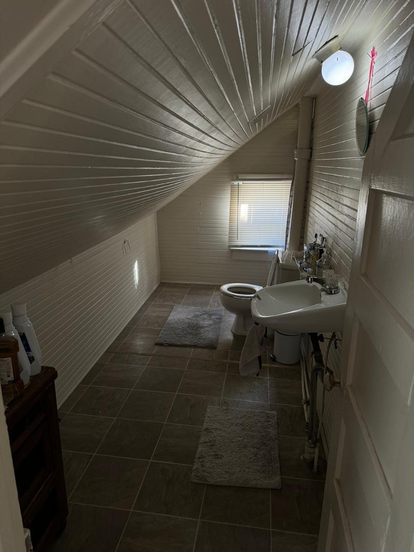 920 W Morgan Street Apt A Property Photo 6