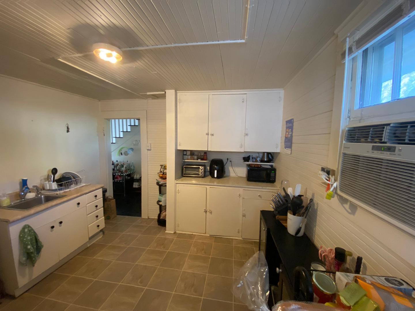 920 W Morgan Street Apt A Property Photo 10