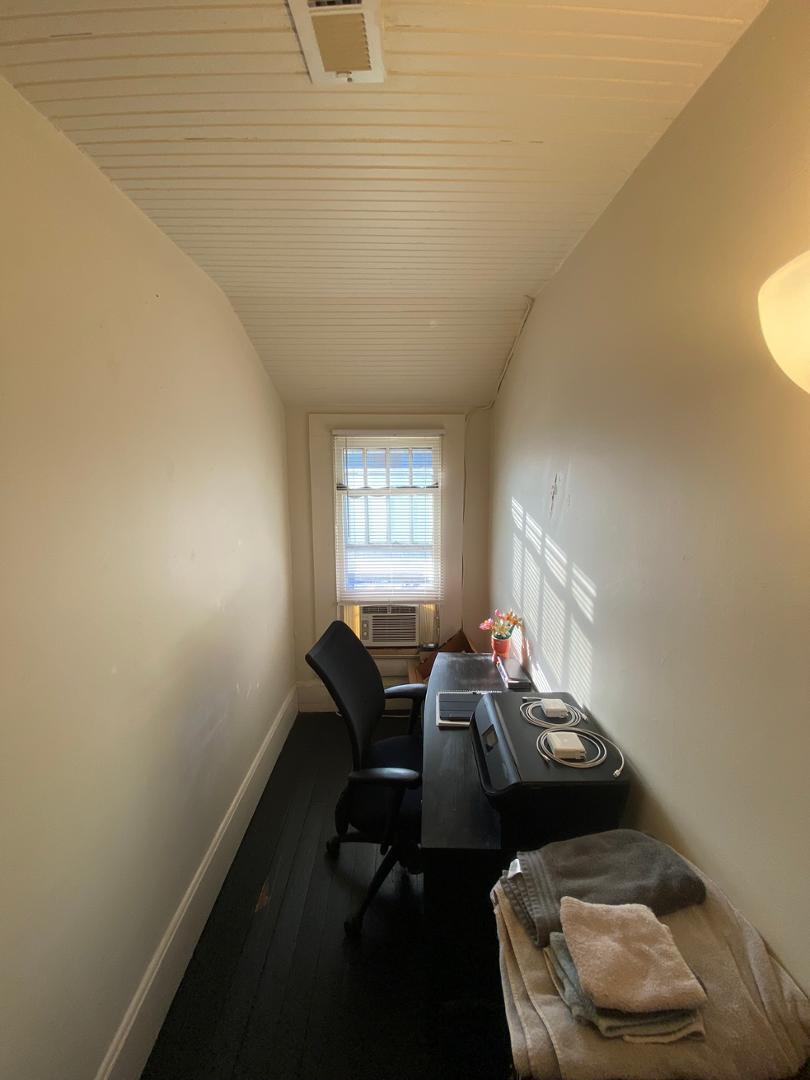920 W Morgan Street Apt A Property Photo 23