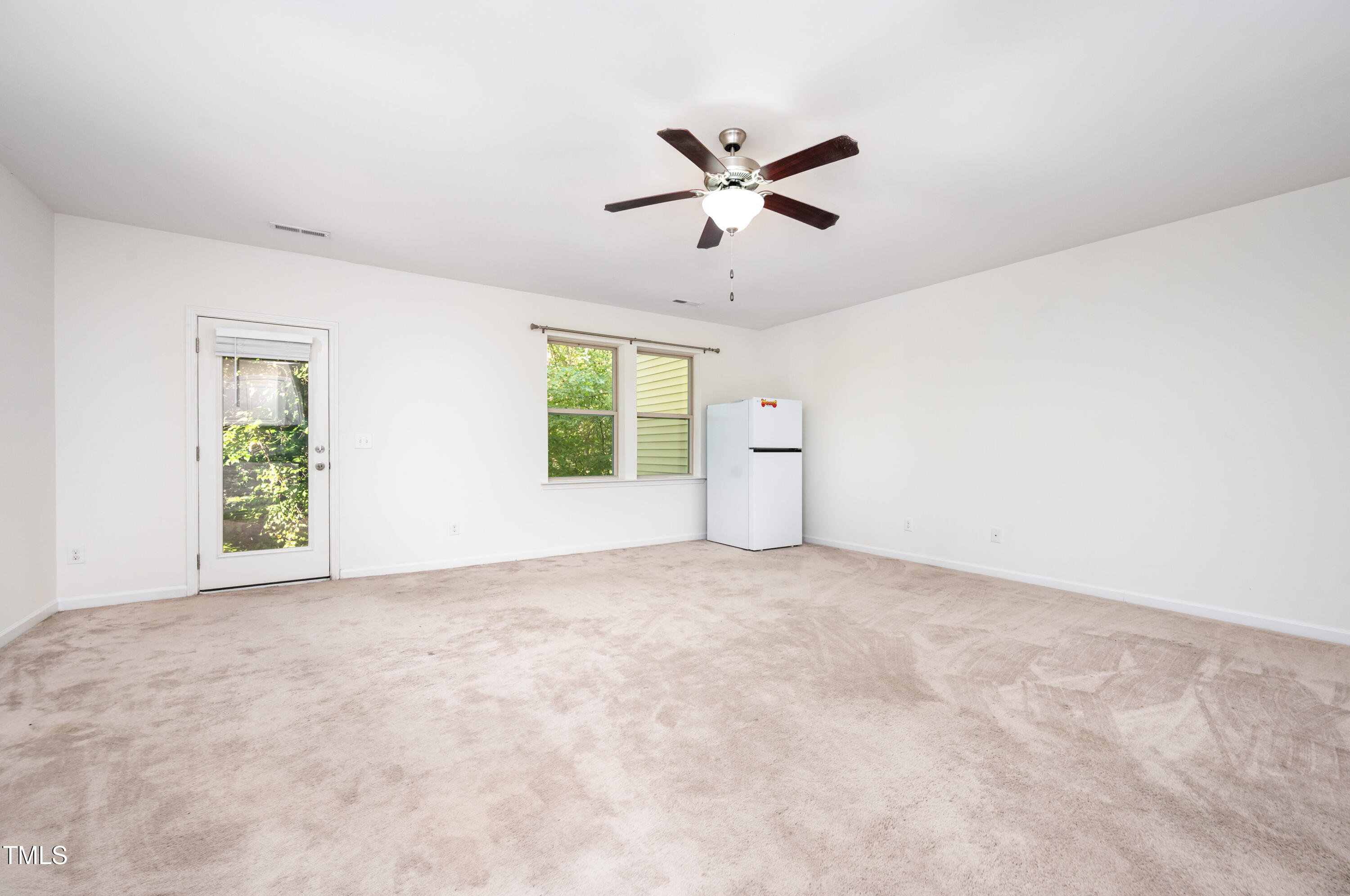 81 Hill Shore Lane Property Photo 23