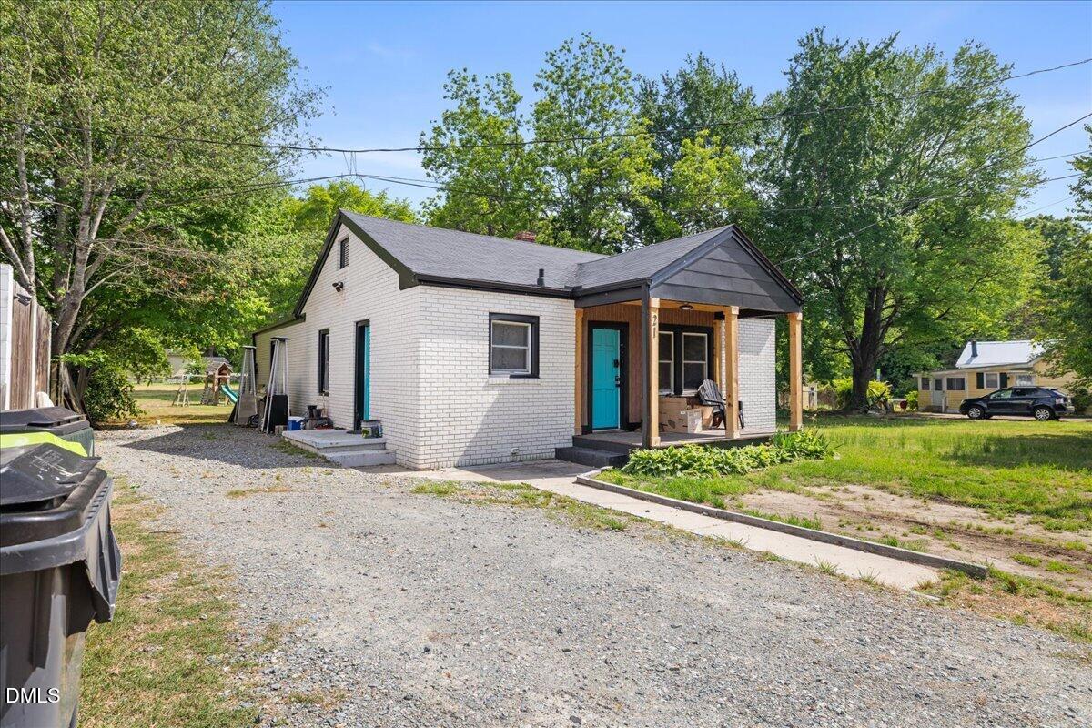 21 Park Avenue Property Photo 2