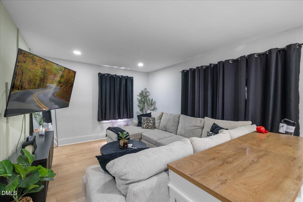 21 Park Avenue Property Photo 8