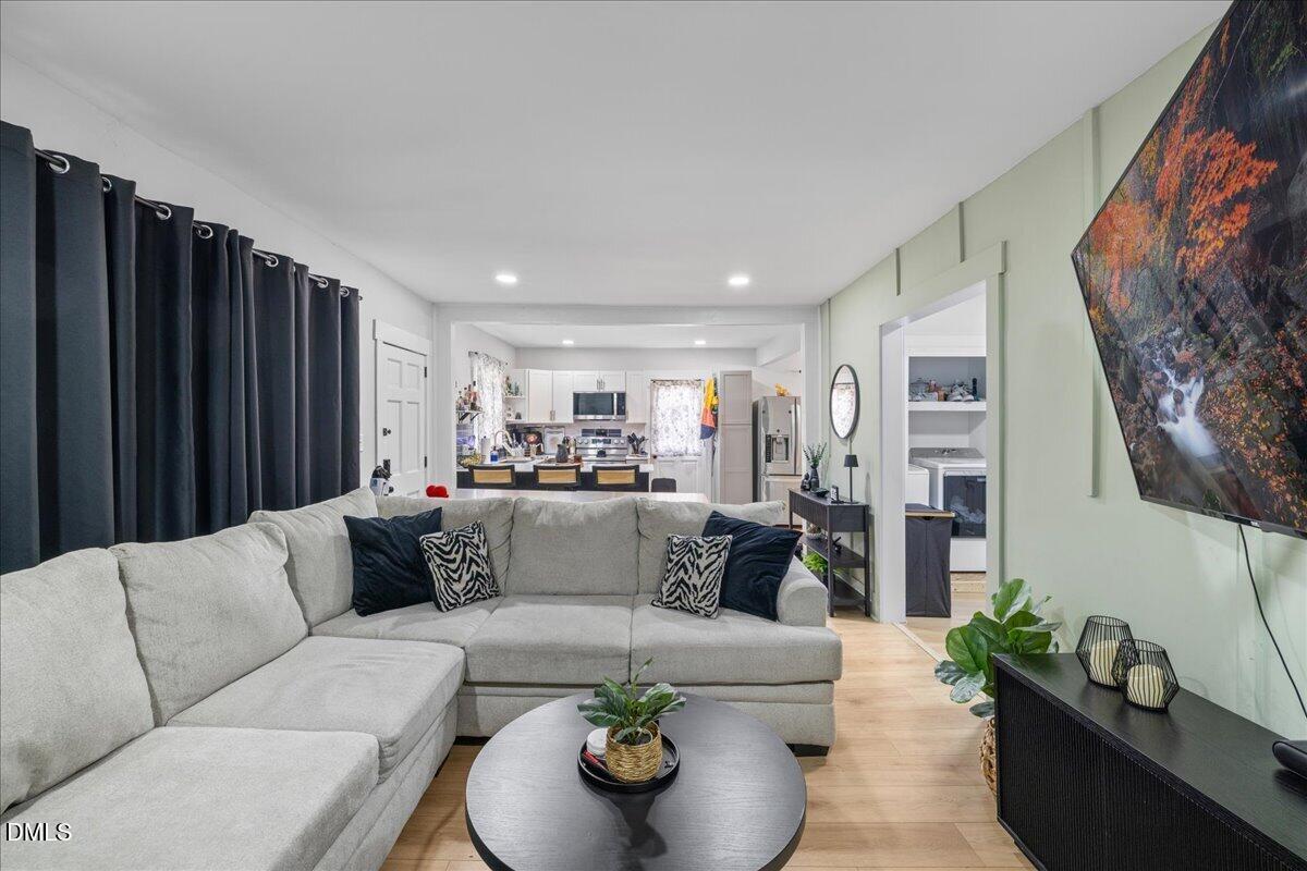 21 Park Avenue Property Photo 9