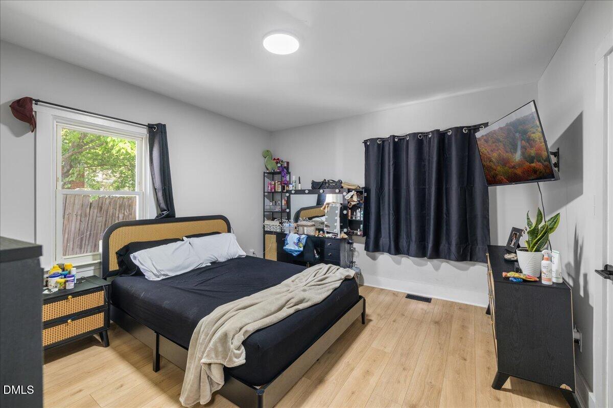 21 Park Avenue Property Photo 22