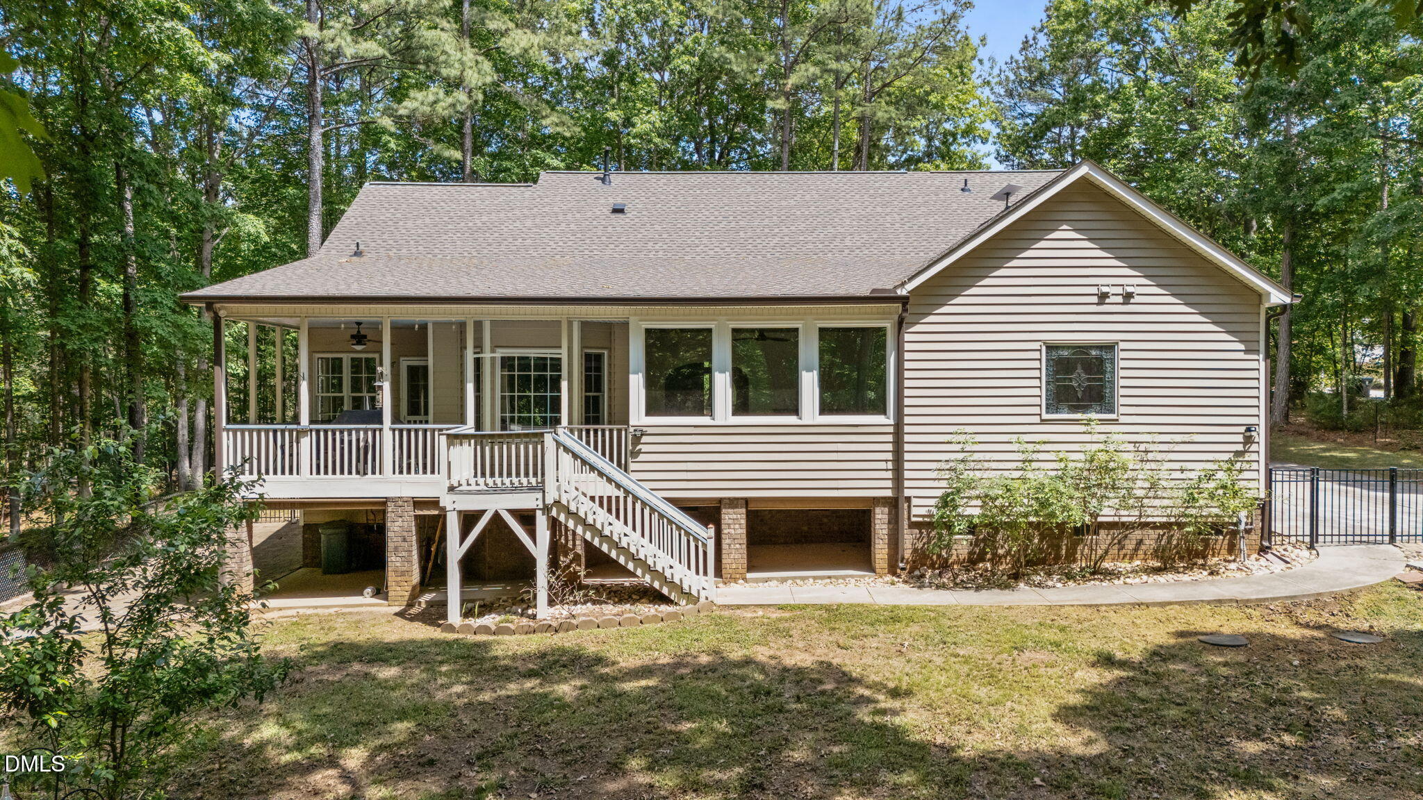 1513 Anterra Drive Property Photo 23