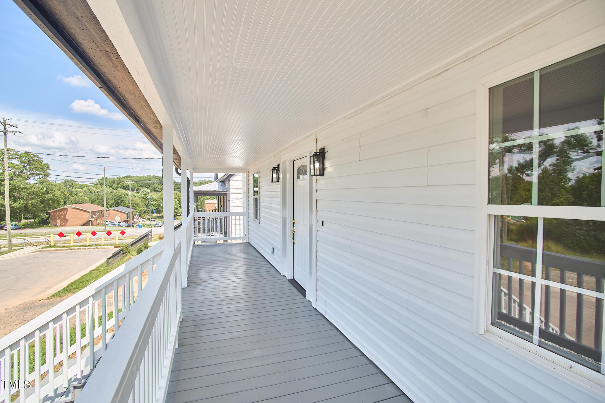 808 Eva Street Property Photo 4