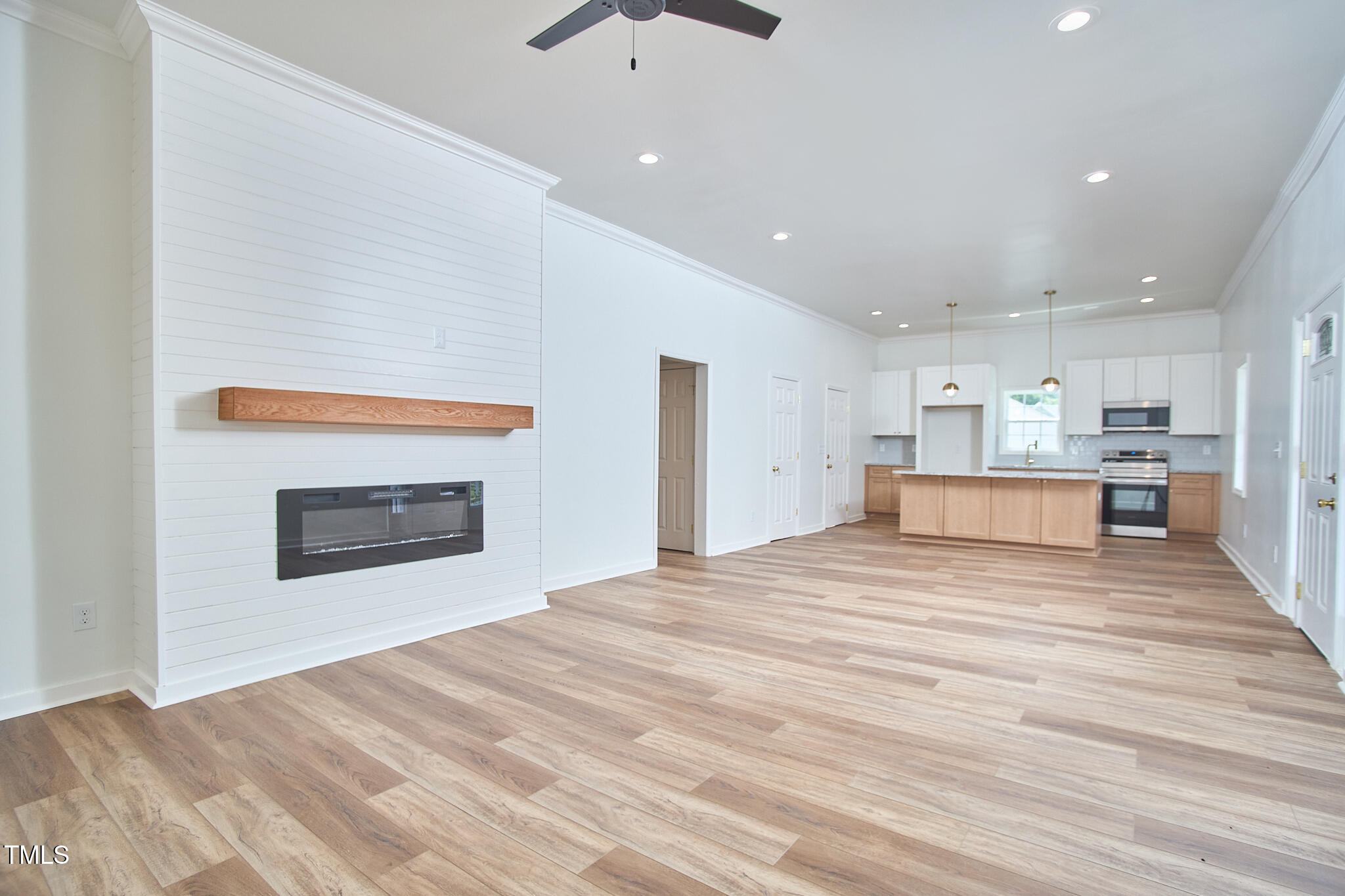 808 Eva Street Property Photo 15
