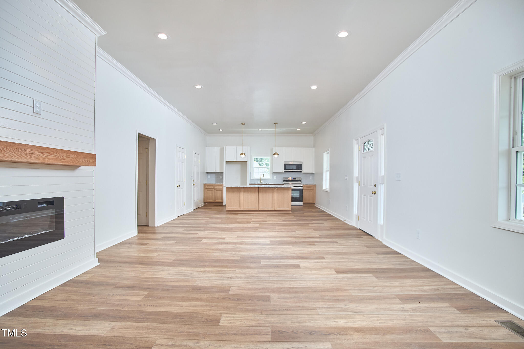 808 Eva Street Property Photo 16