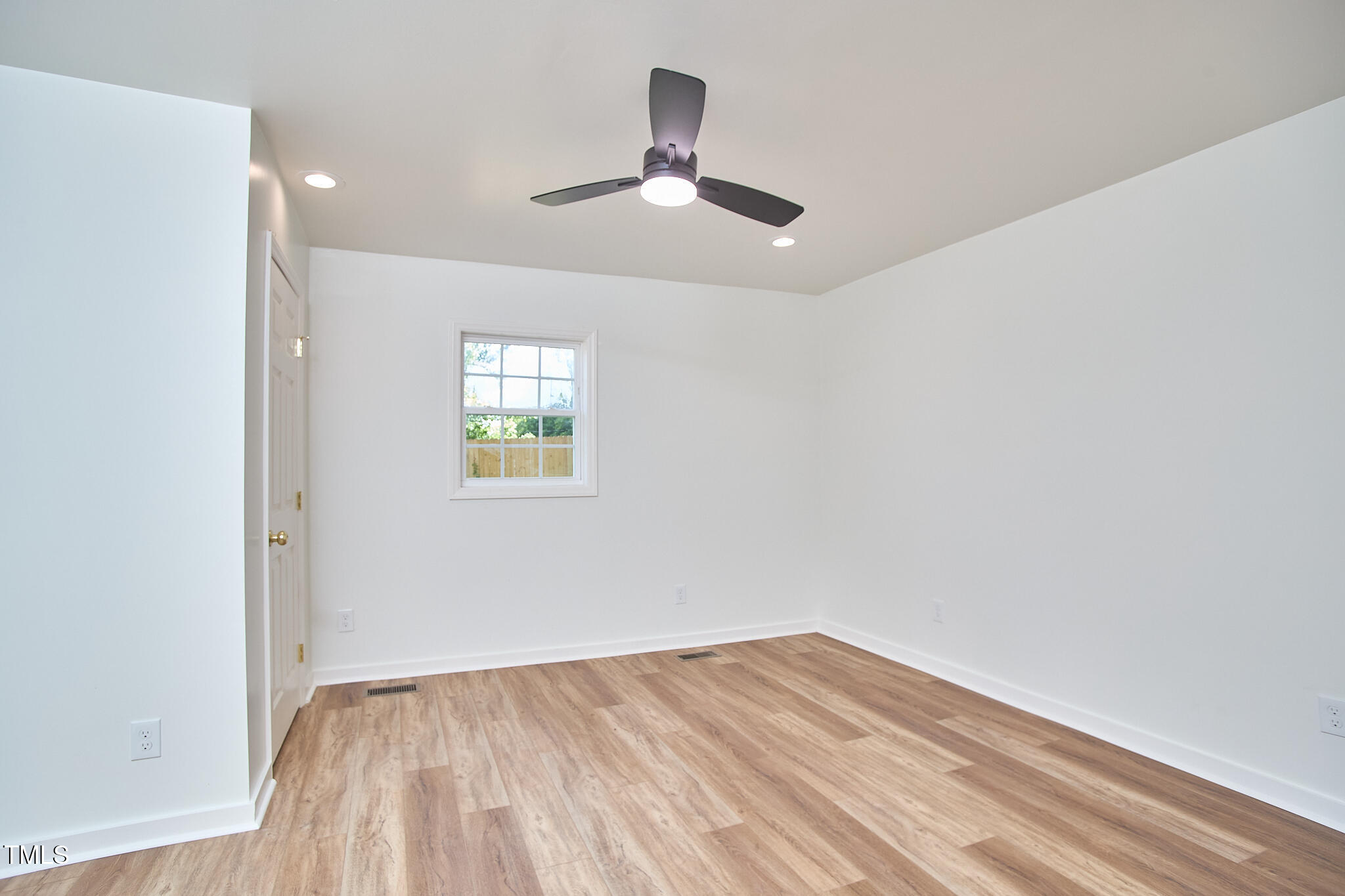808 Eva Street Property Photo 25