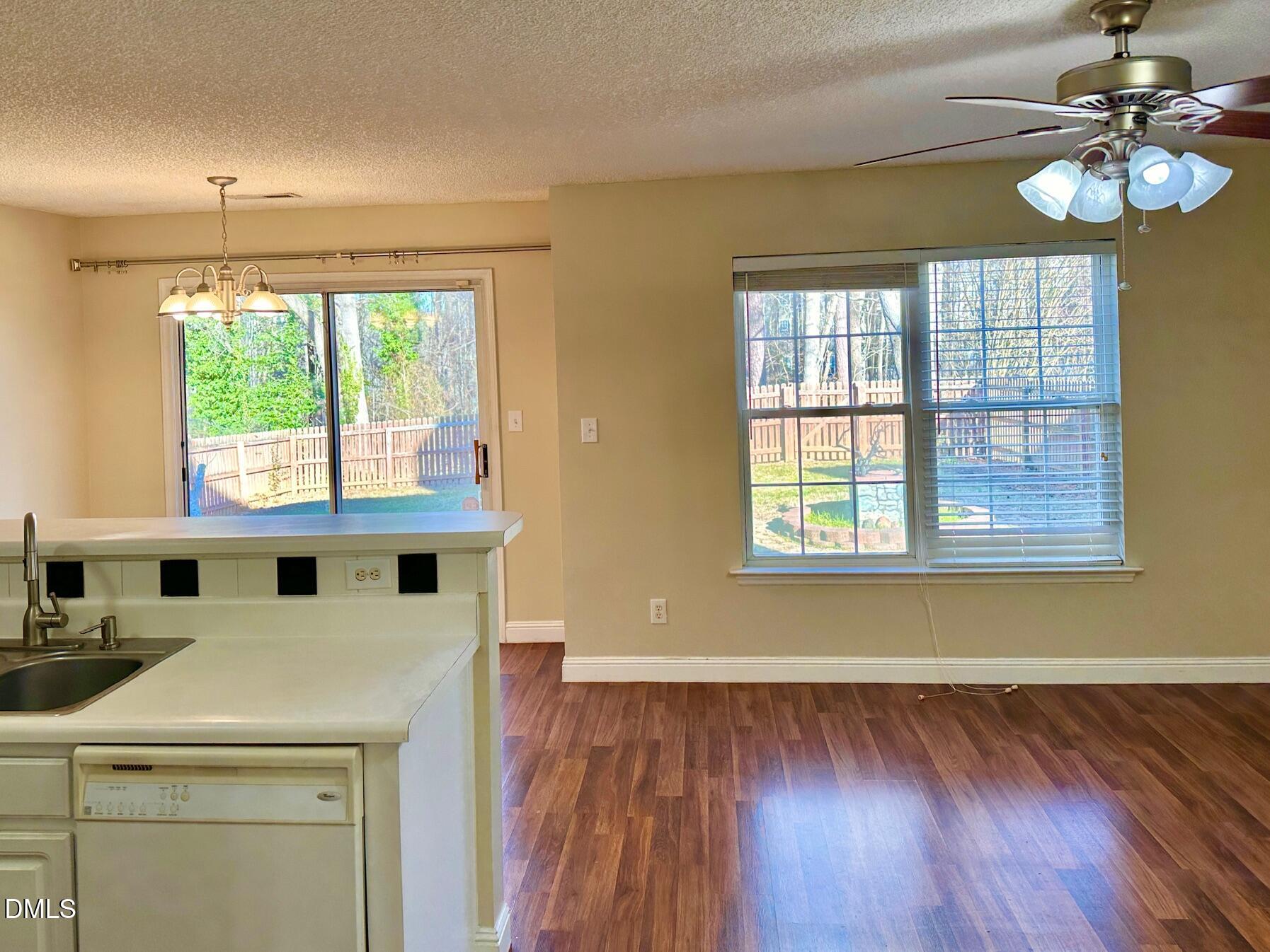 121 Evening Star Drive Property Photo 6