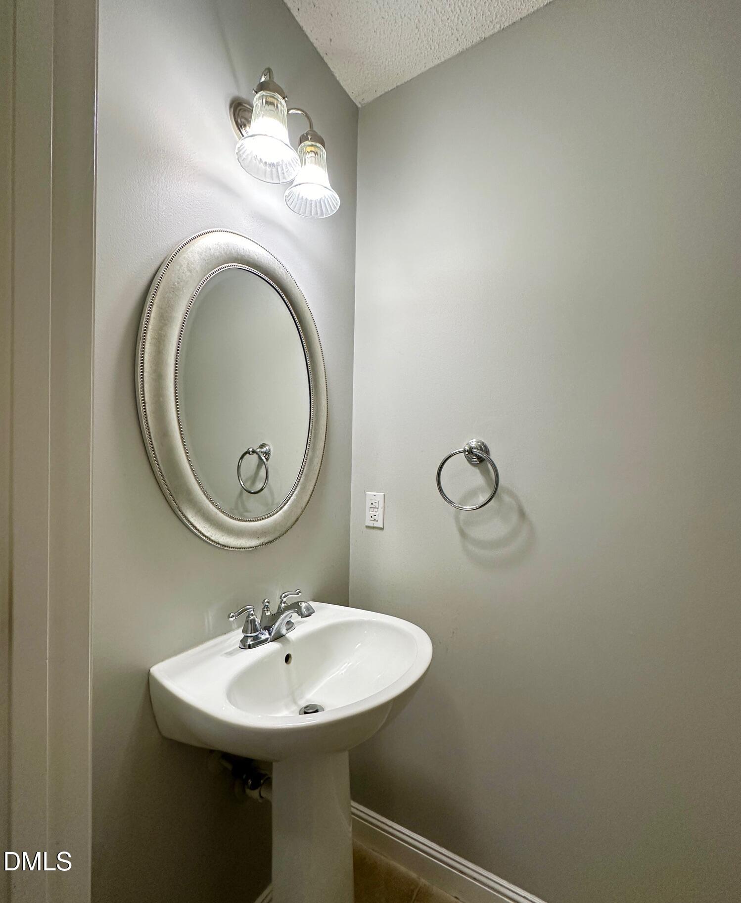 121 Evening Star Drive Property Photo 11