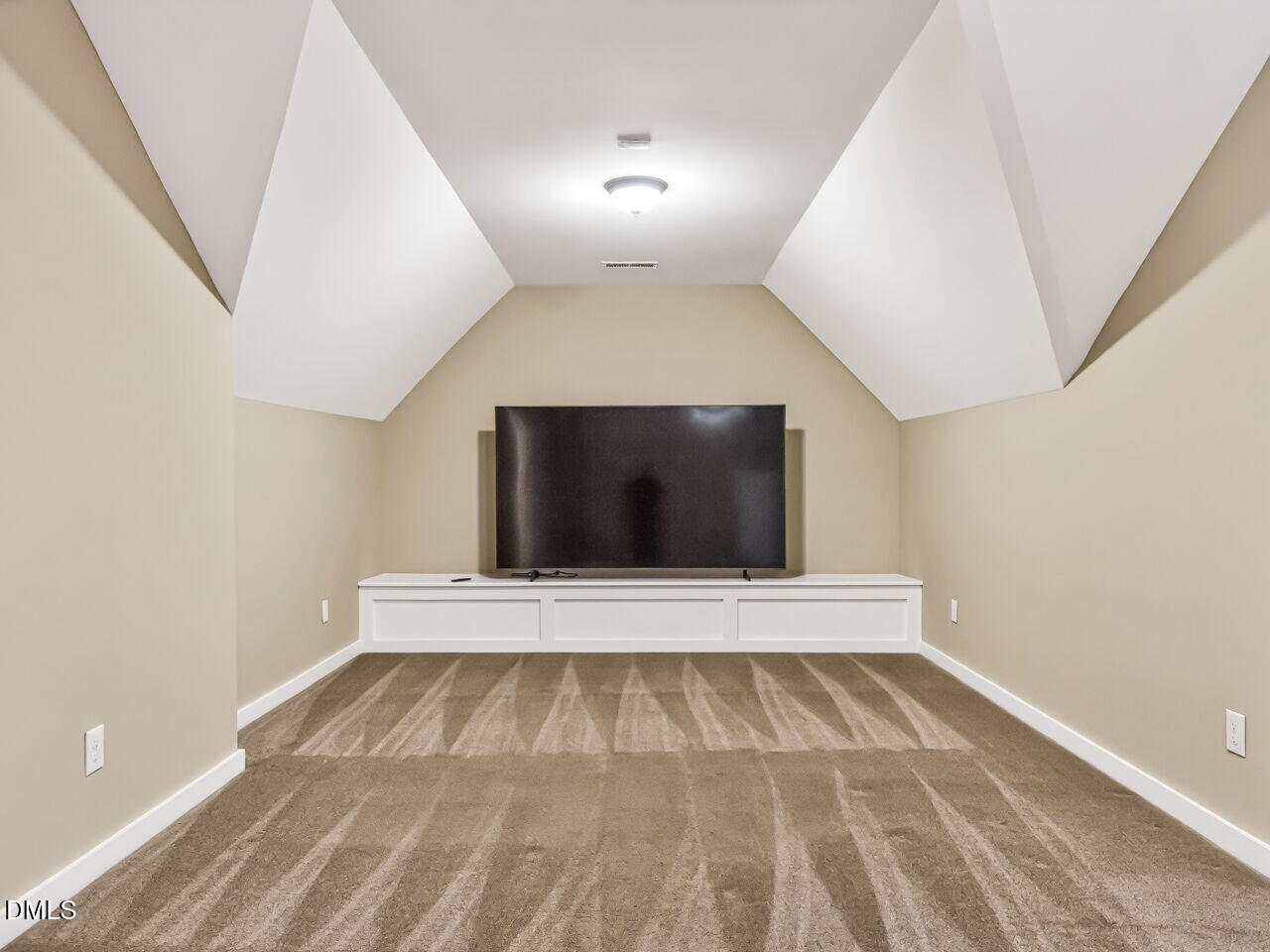 8920 Tara Hill Lane Property Photo 34