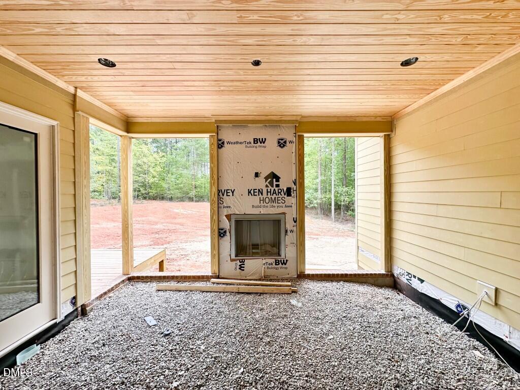 300 Ironwood Boulevard Property Photo 14