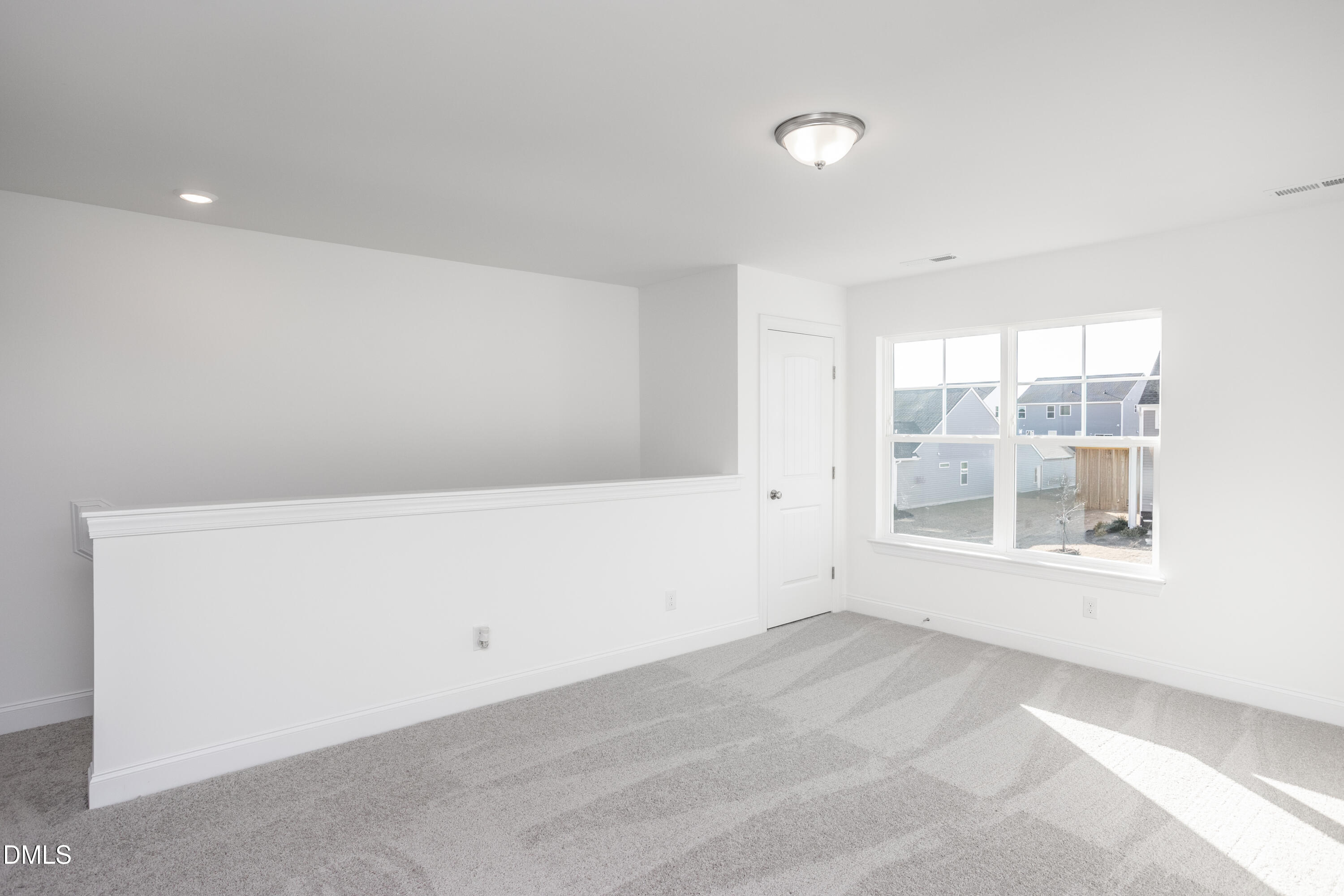 576 Highview Drive 40 Property Photo 12
