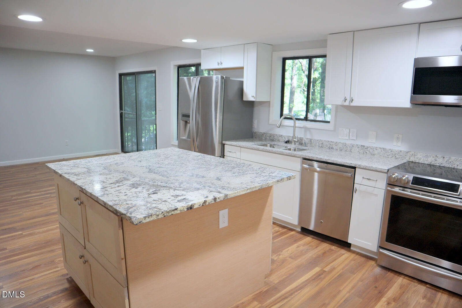 3404 Gemini Drive Property Photo 4