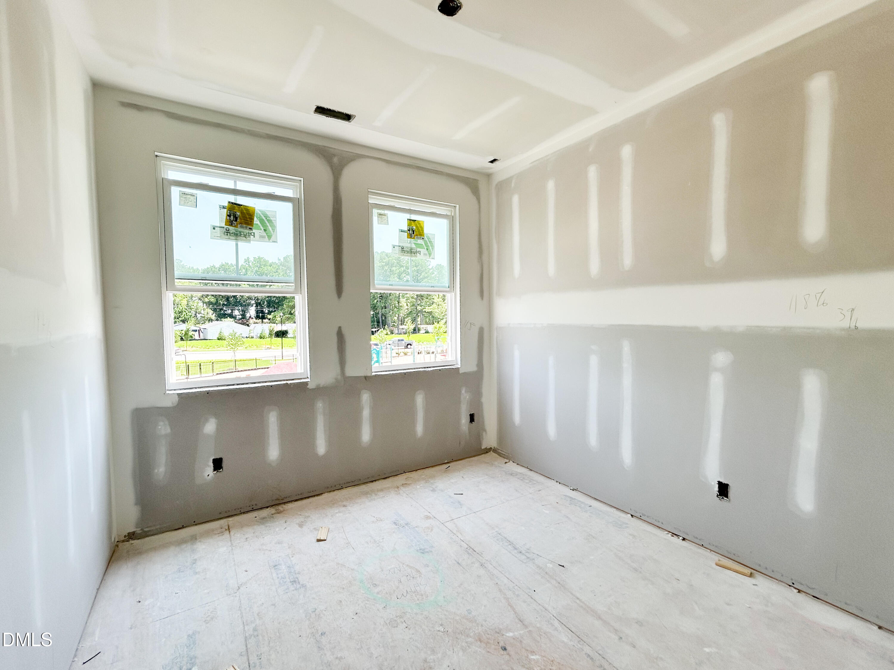 1804 Lumineer Lane Property Photo 9