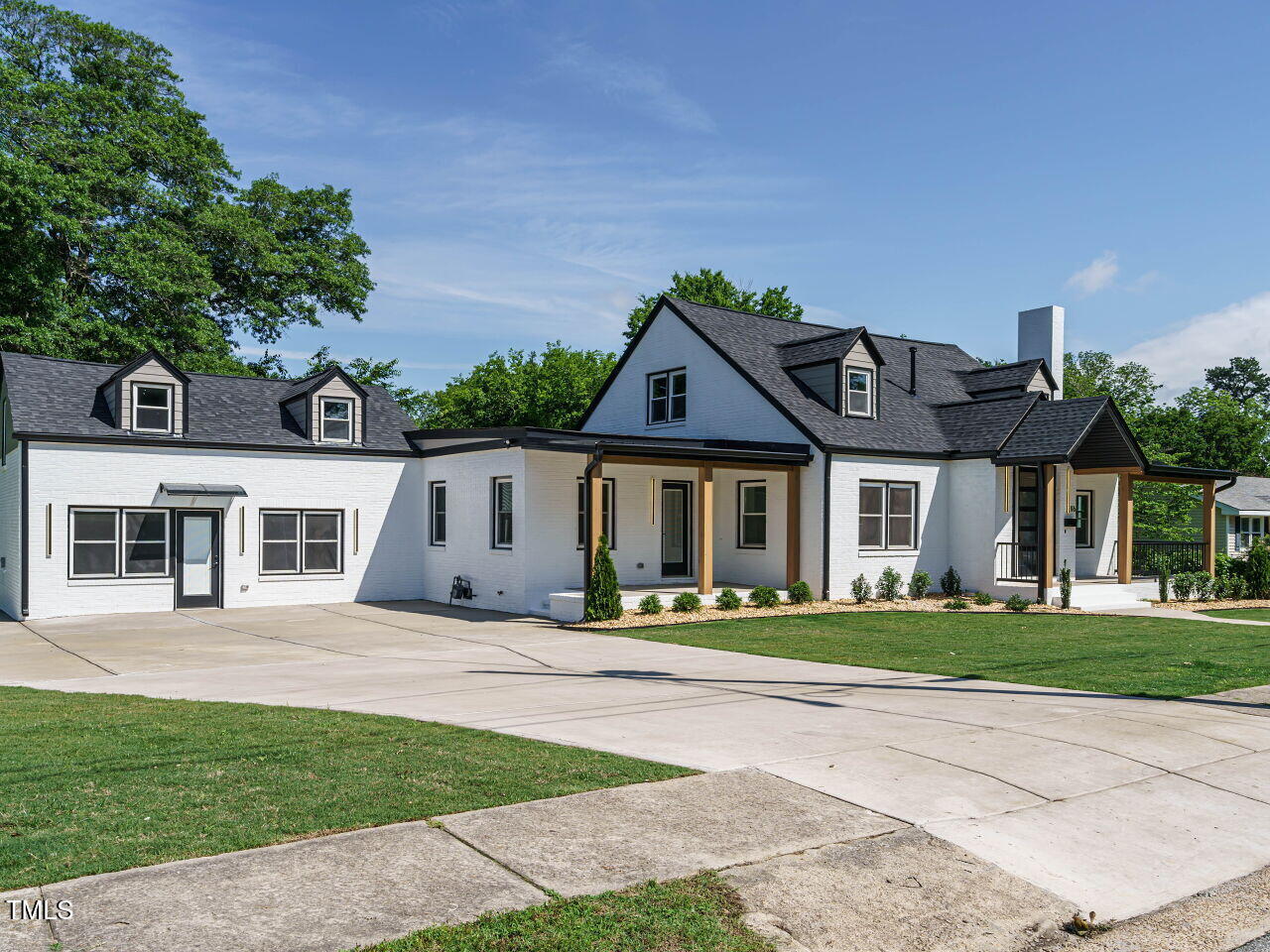 316 Barbour Street Property Photo 6