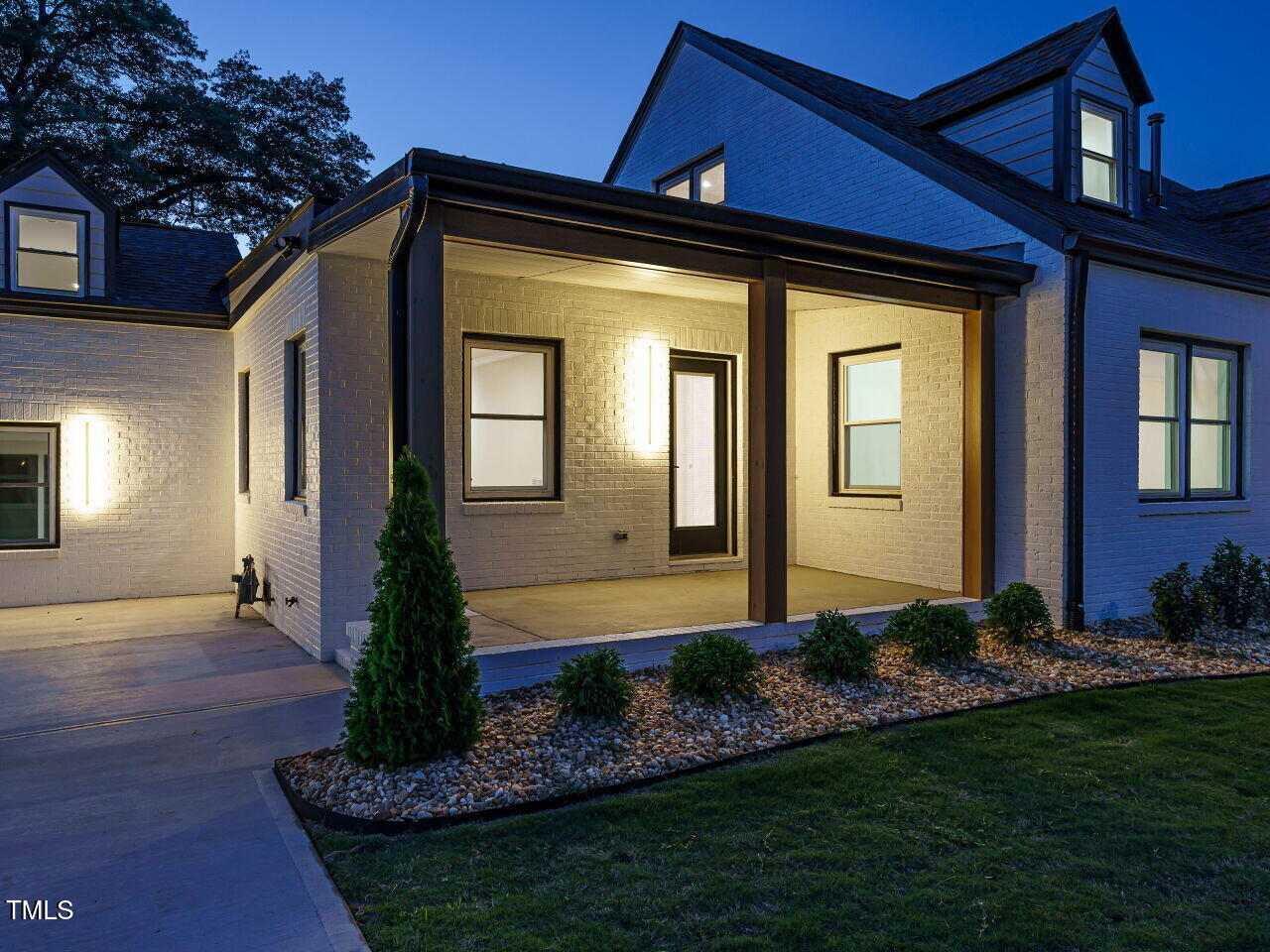 316 Barbour Street Property Photo 17