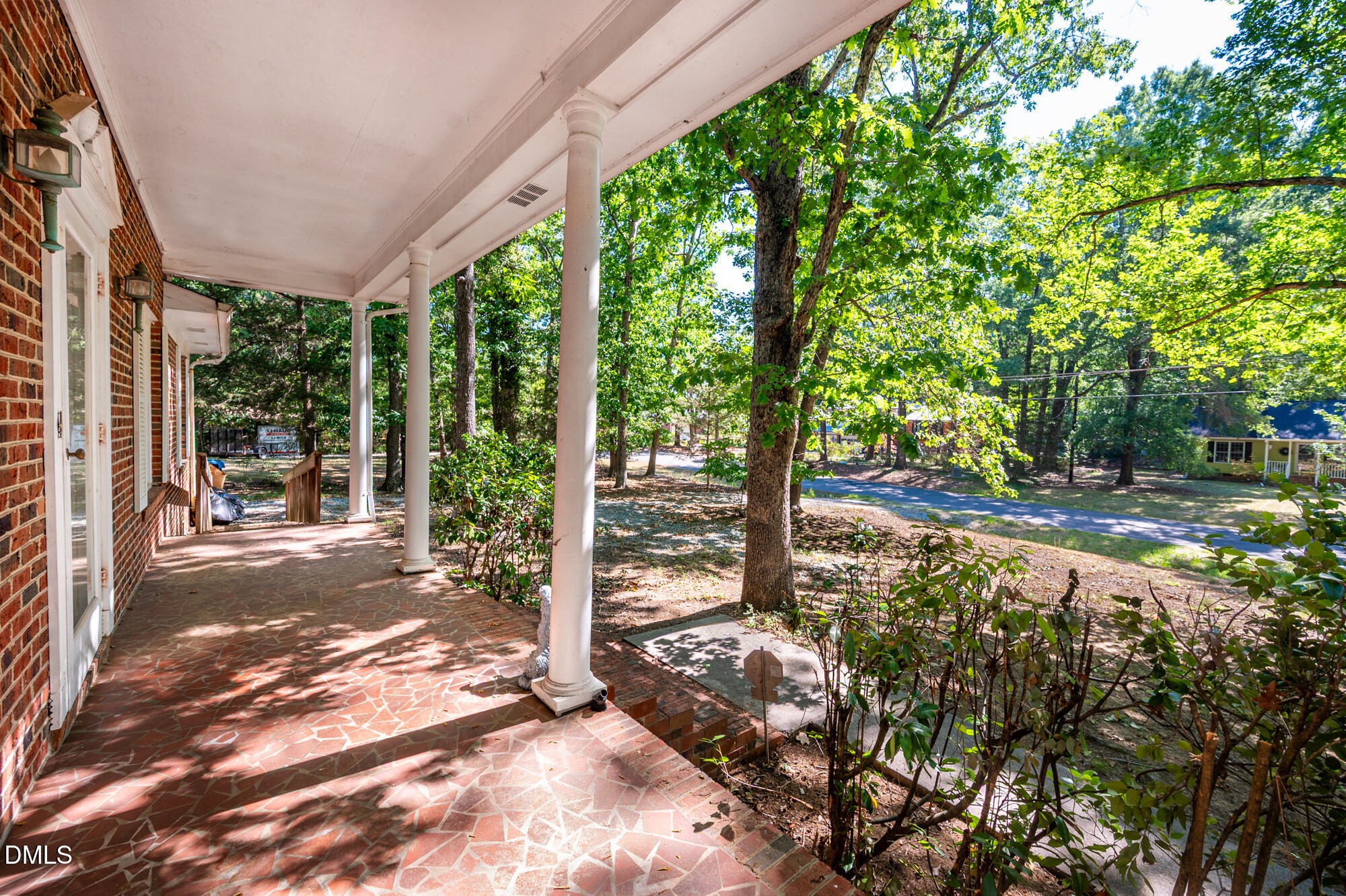 4411 Rhew Drive Property Photo 6