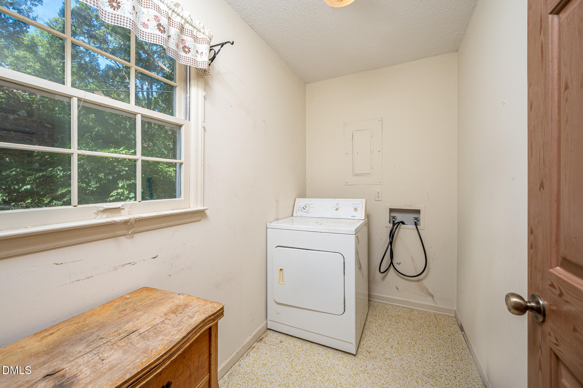 4411 Rhew Drive Property Photo 18
