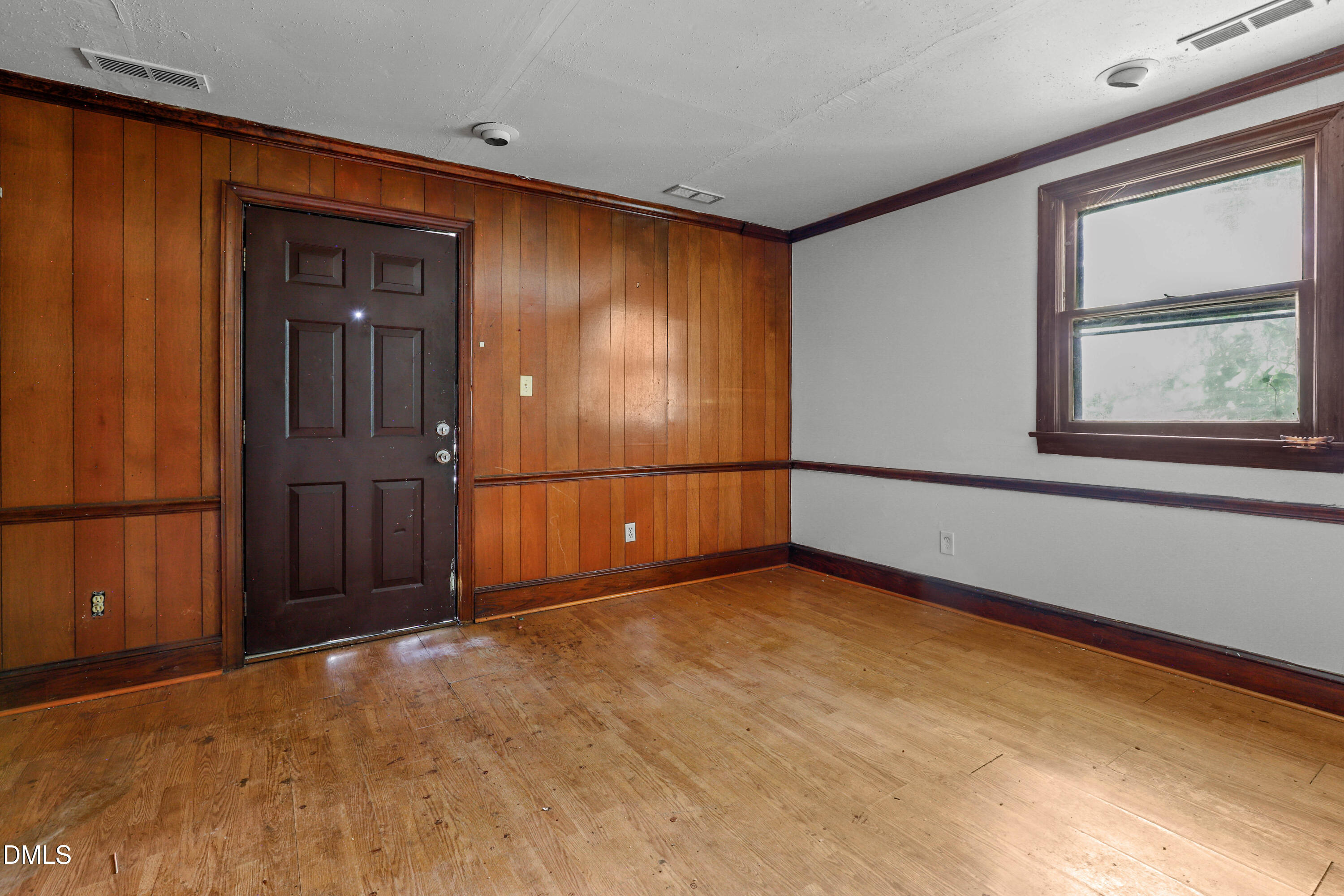 615 New Bern Avenue Property Photo 5