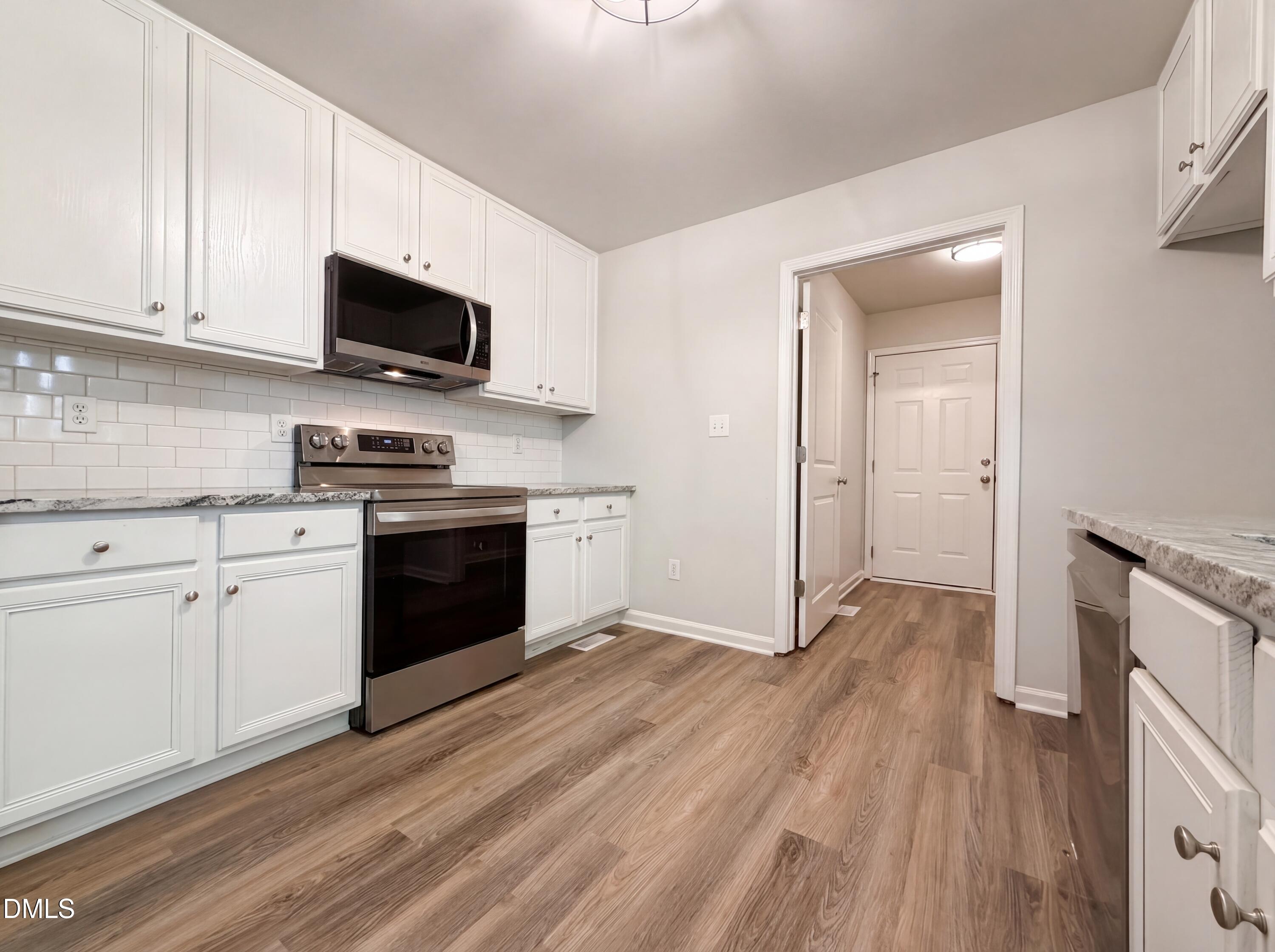 409 Black Forest Drive Property Photo 5