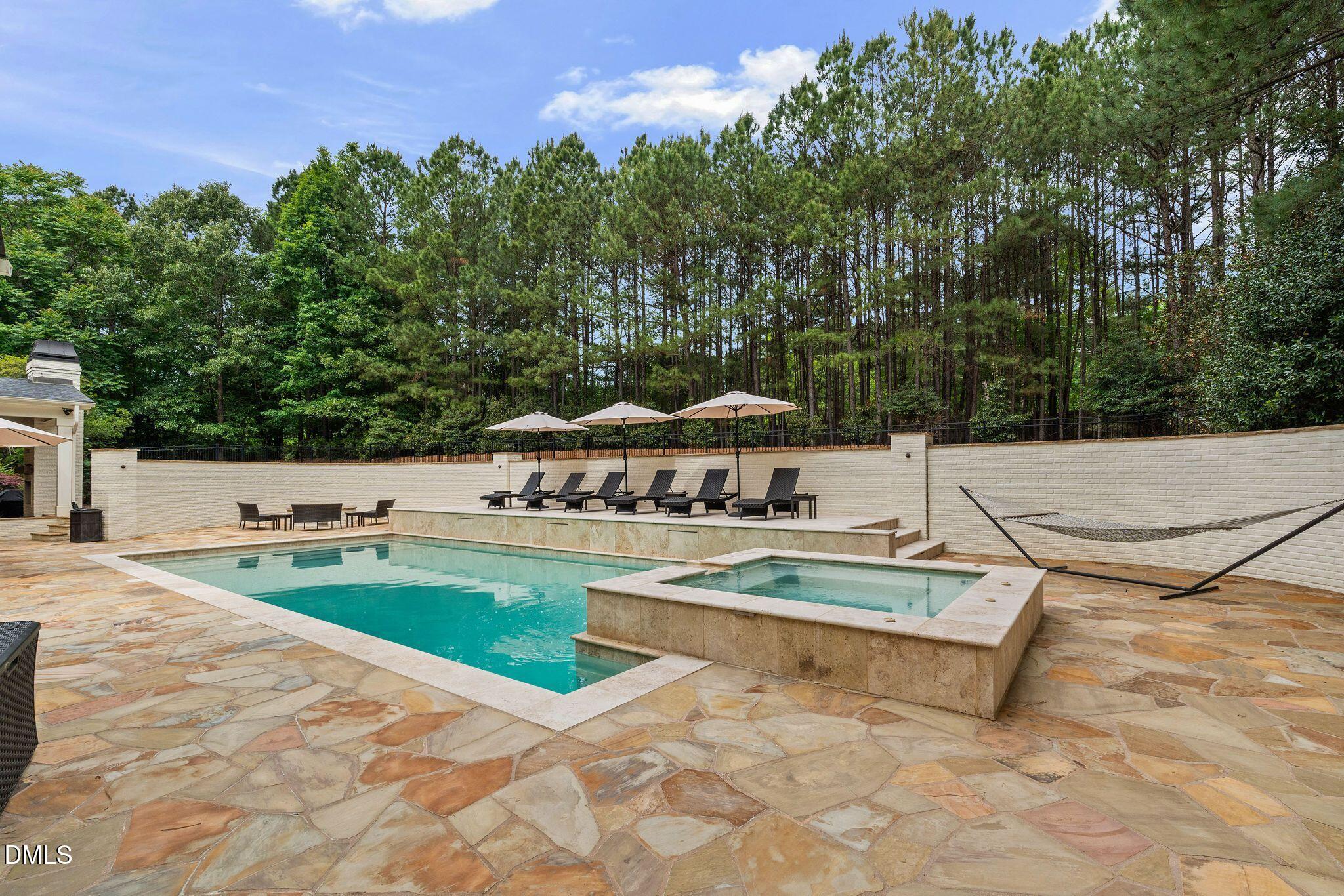 14609 Norwood Road Property Photo 5