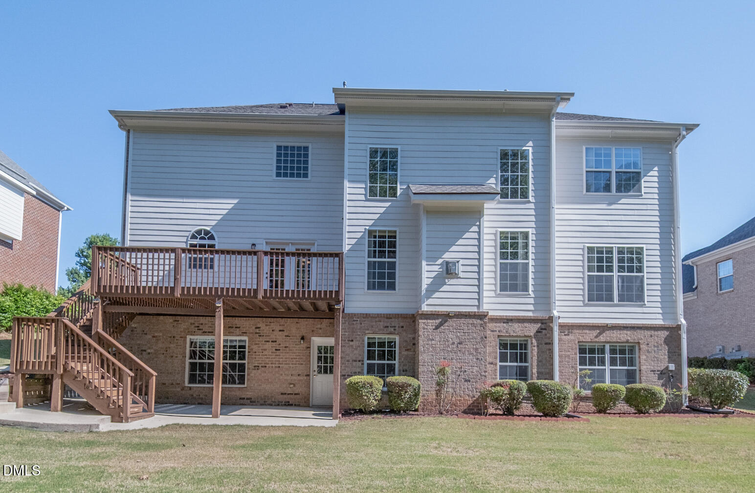 621 Halcyon Meadow Drive Property Photo 3