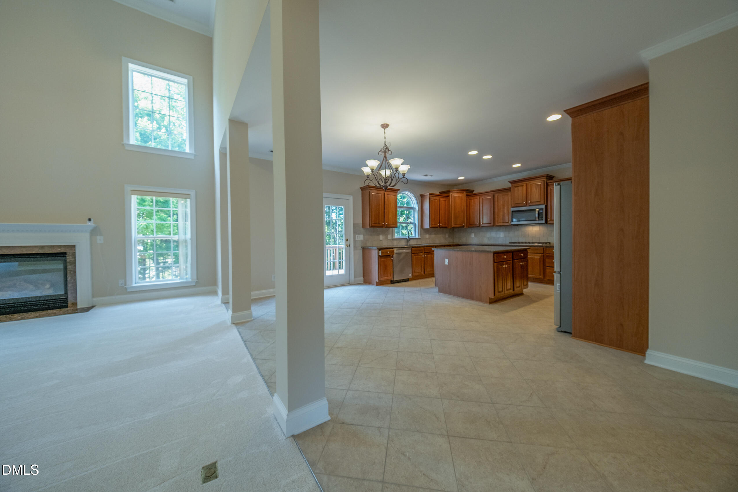 621 Halcyon Meadow Drive Property Photo 25