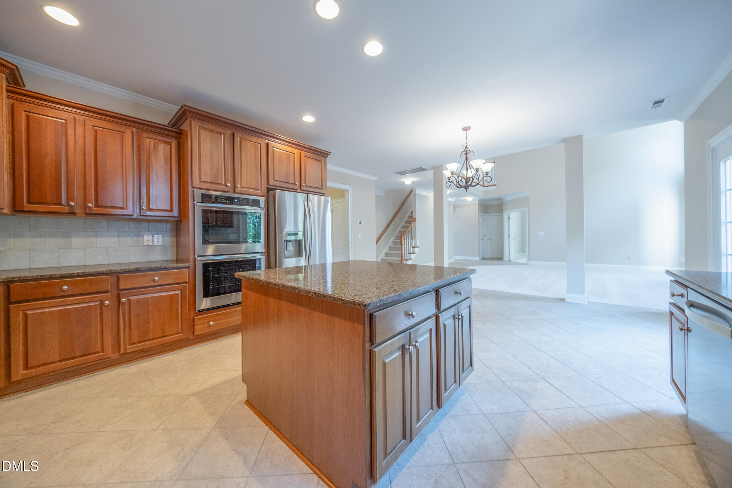 621 Halcyon Meadow Drive Property Photo 29