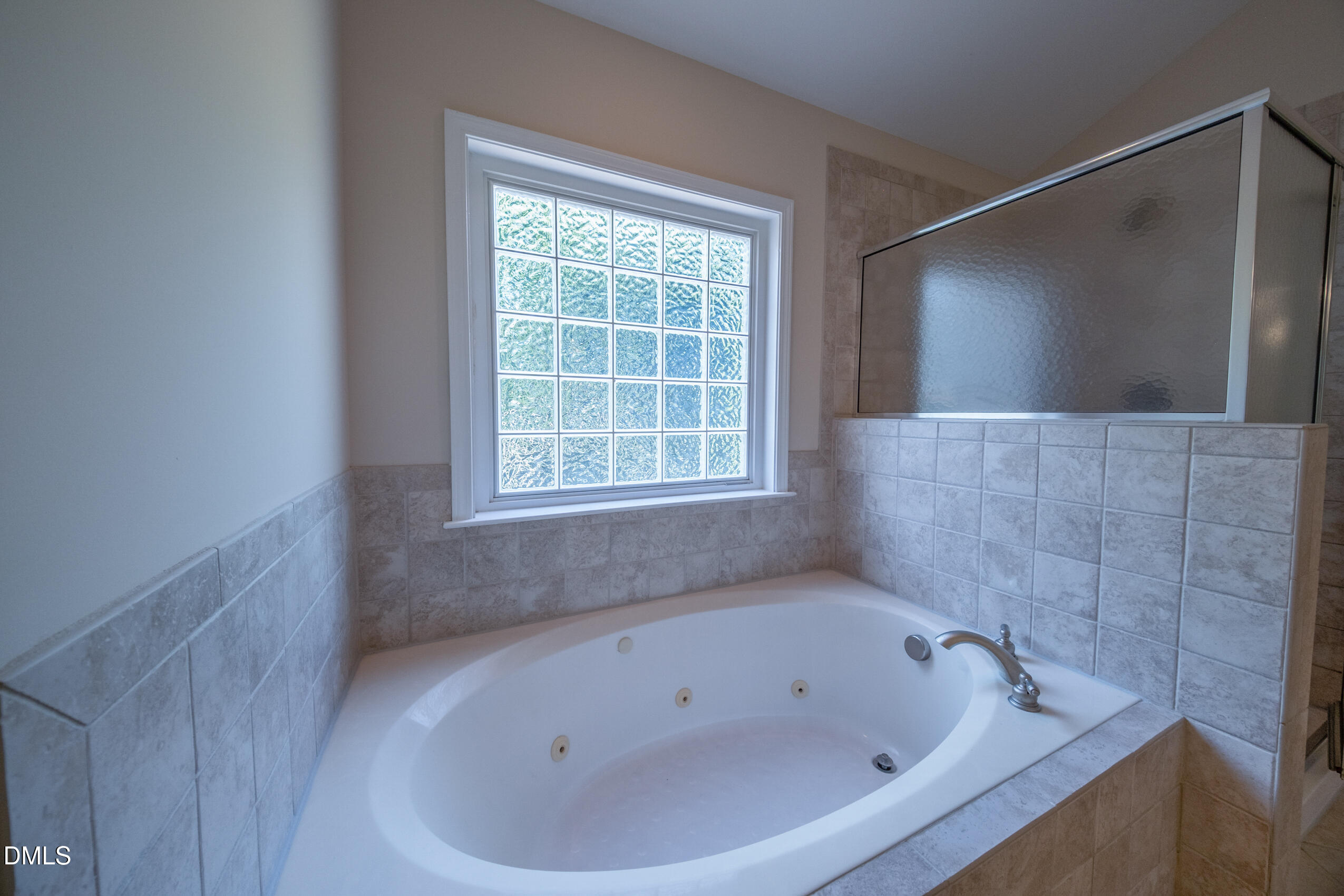621 Halcyon Meadow Drive Property Photo 37