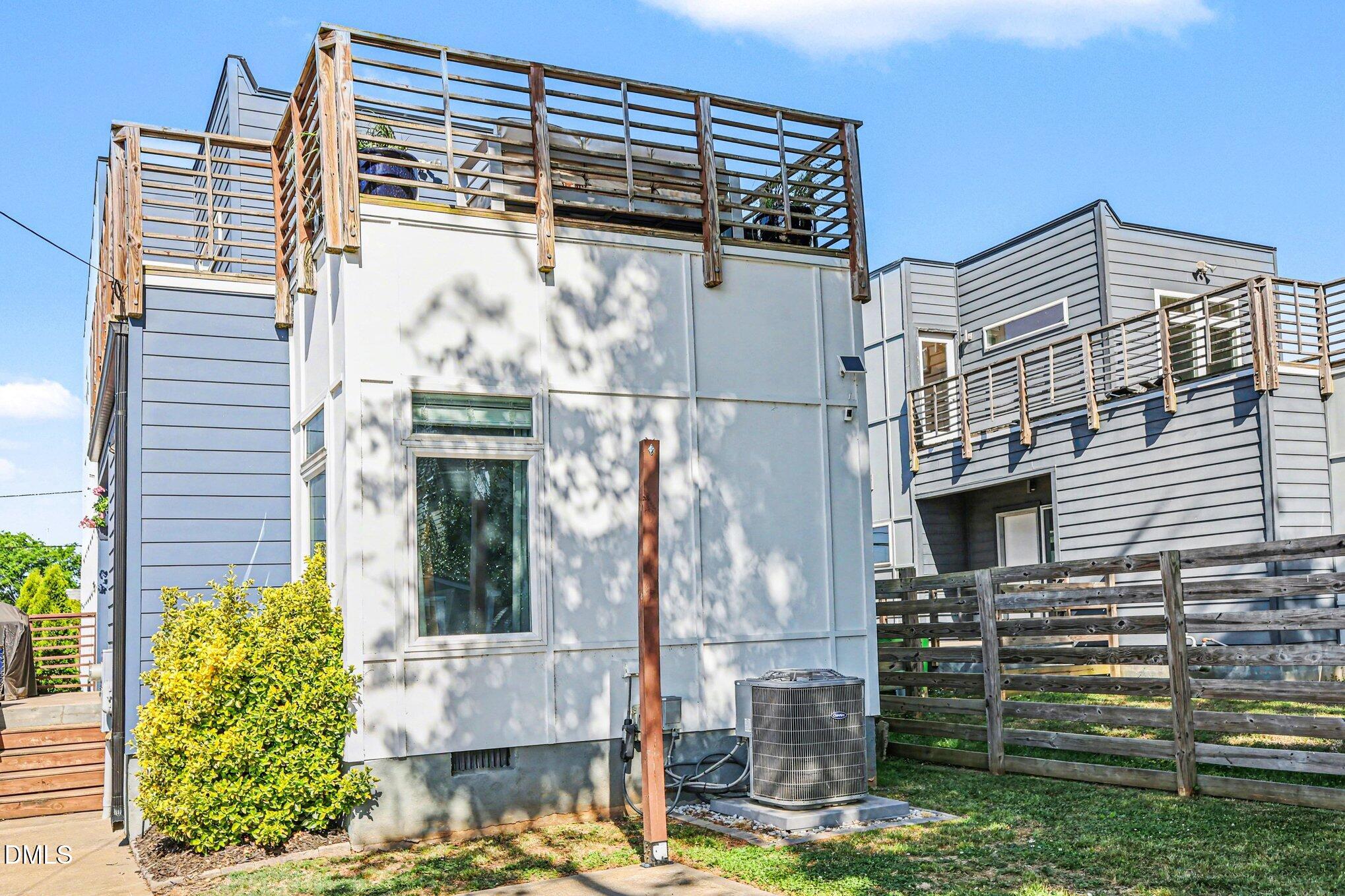 1321 S Bloodworth Street Property Photo 10