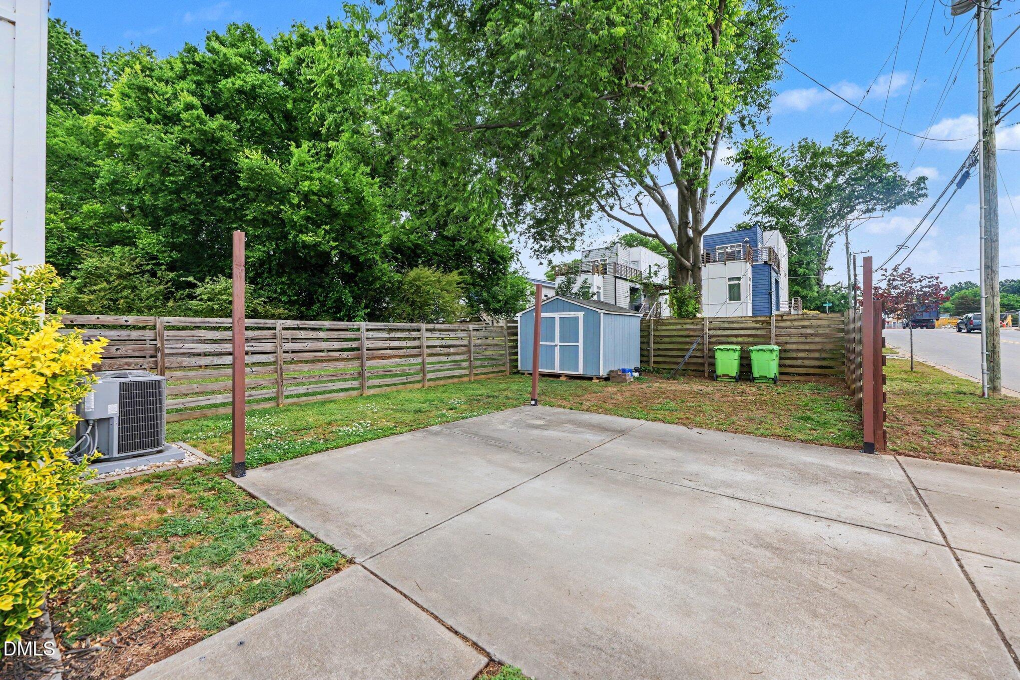 1321 S Bloodworth Street Property Photo 12