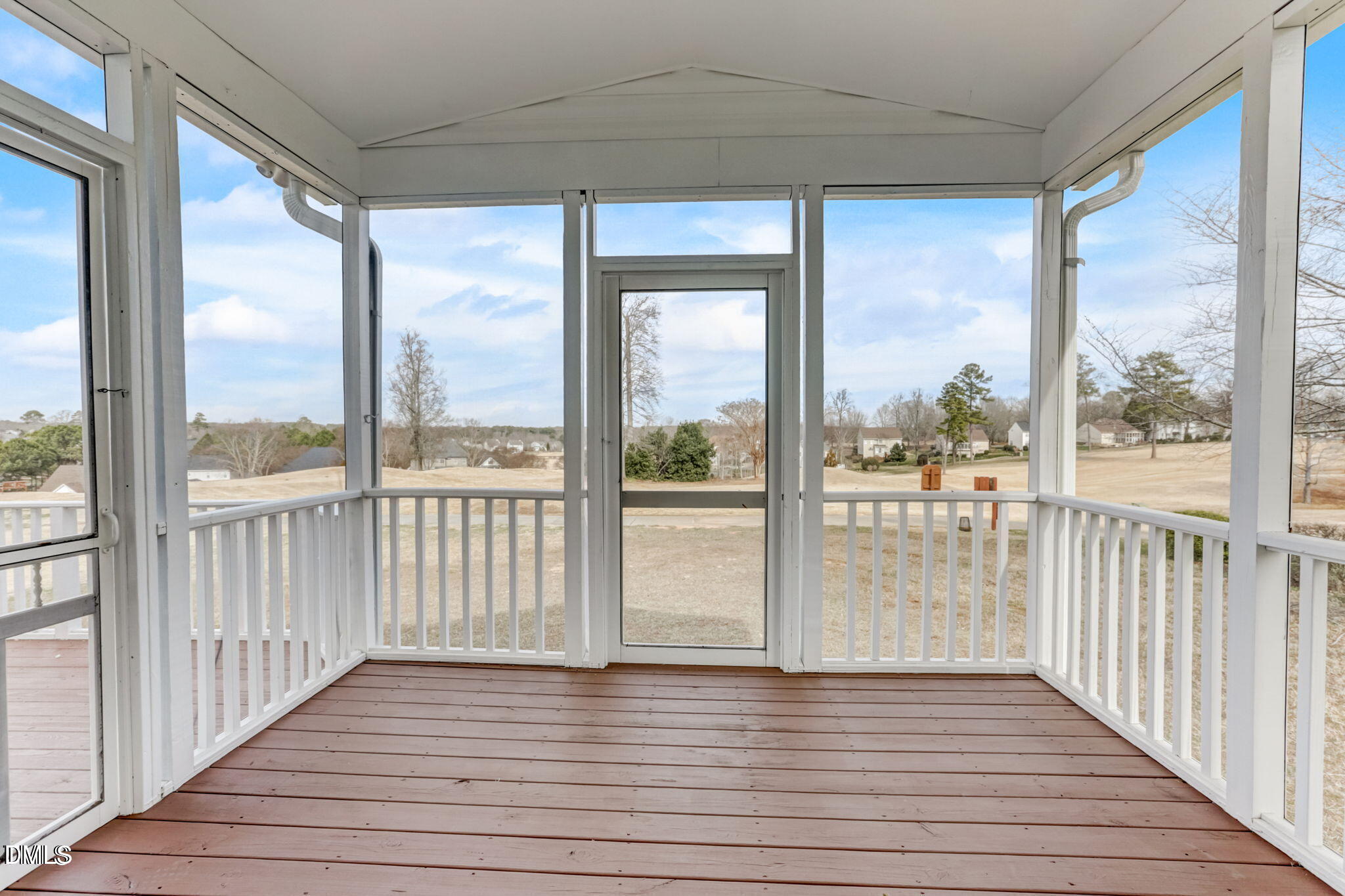 480 Seastone Street Property Photo 23