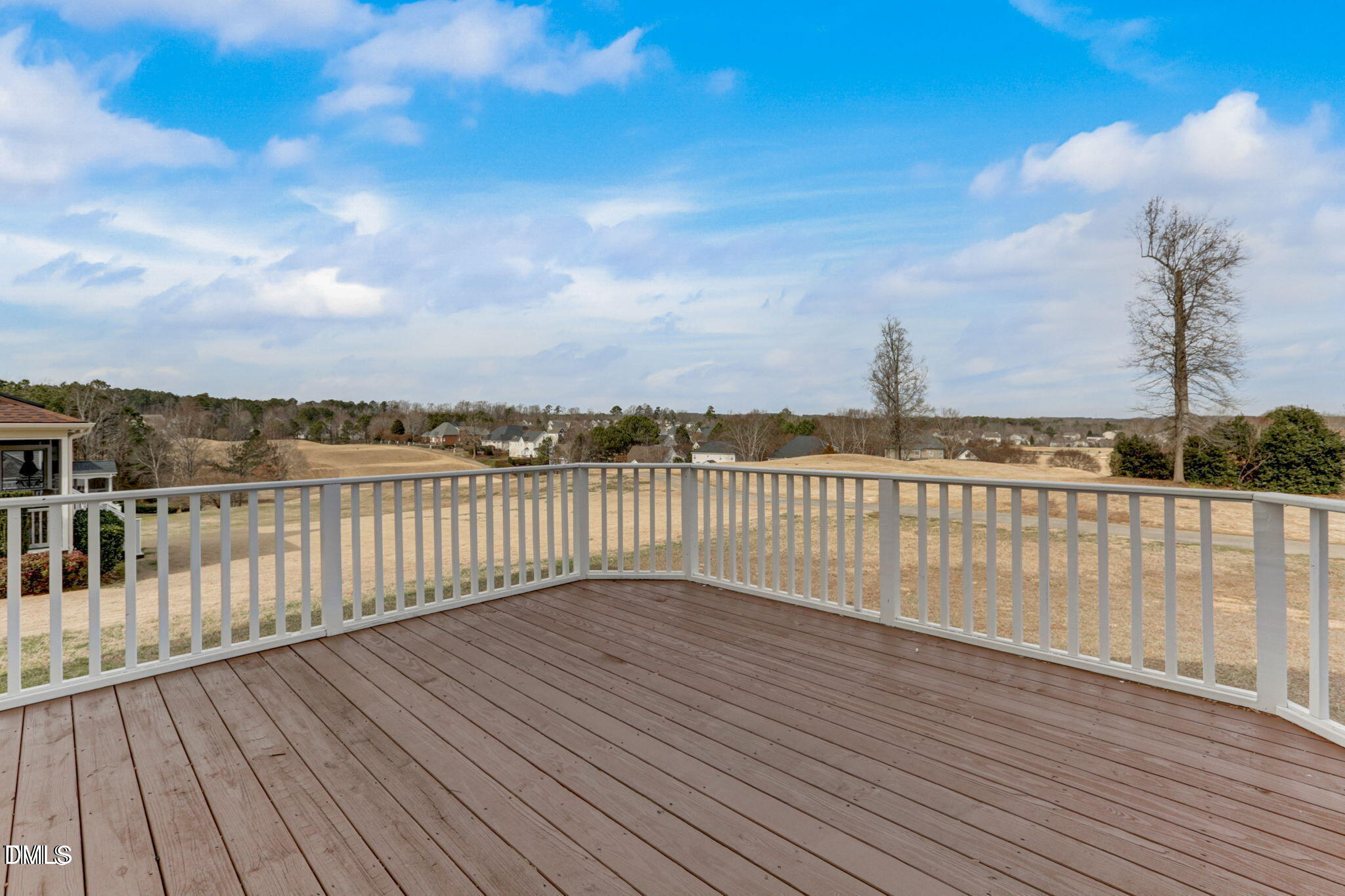 480 Seastone Street Property Photo 24