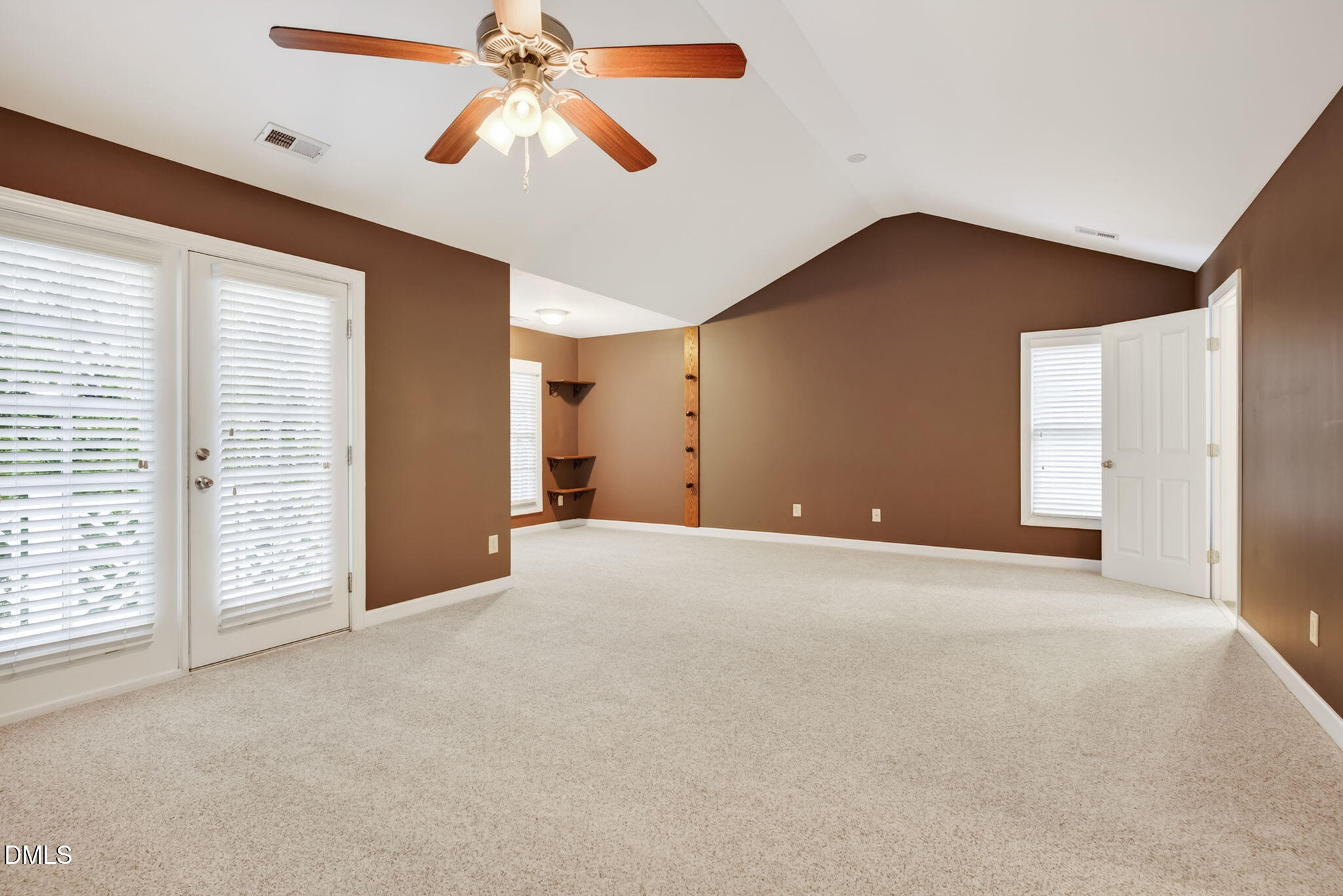 1121 Somers Drive Property Photo 18