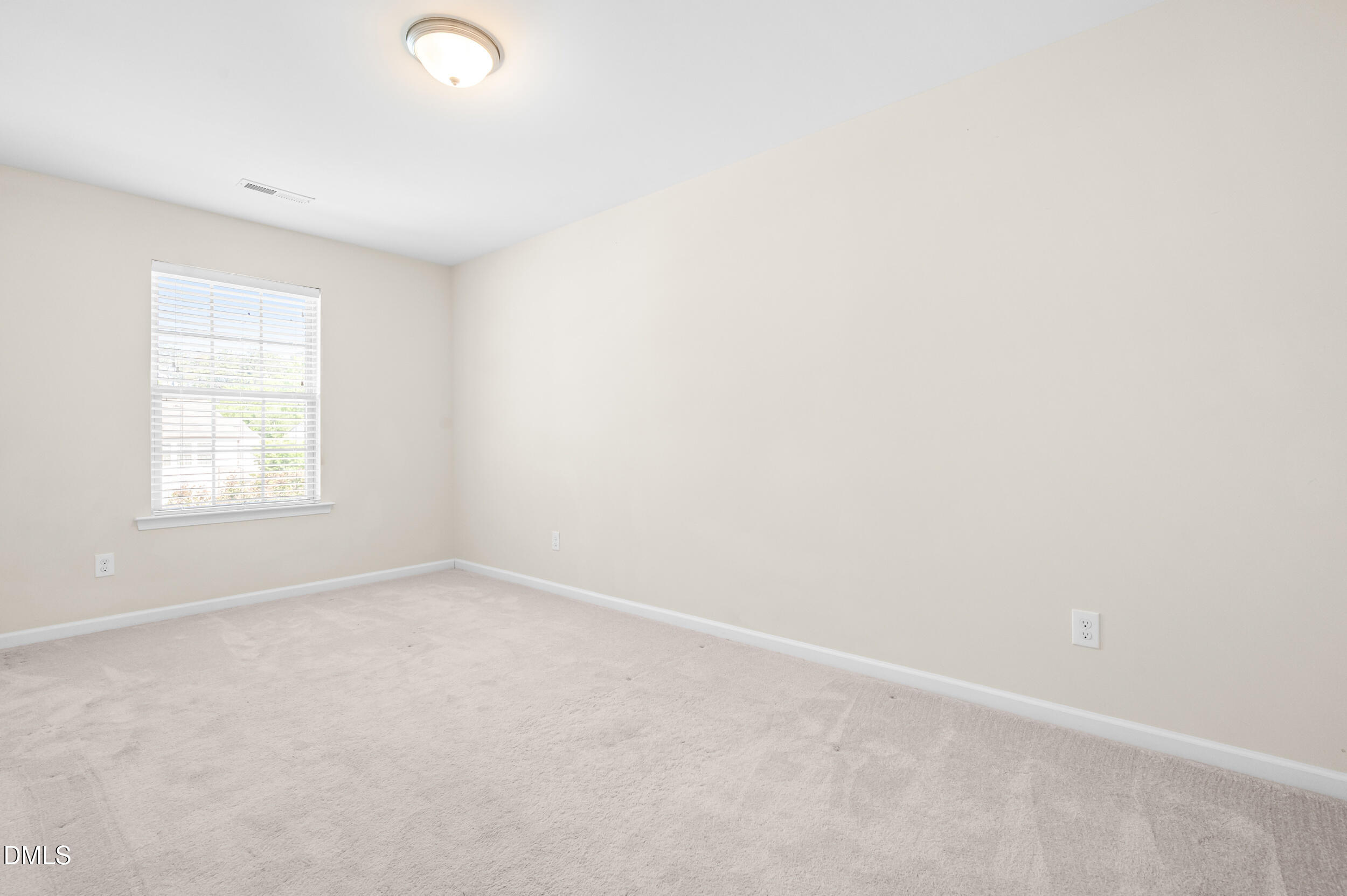 3826 Prince Noah Loop Property Photo 22
