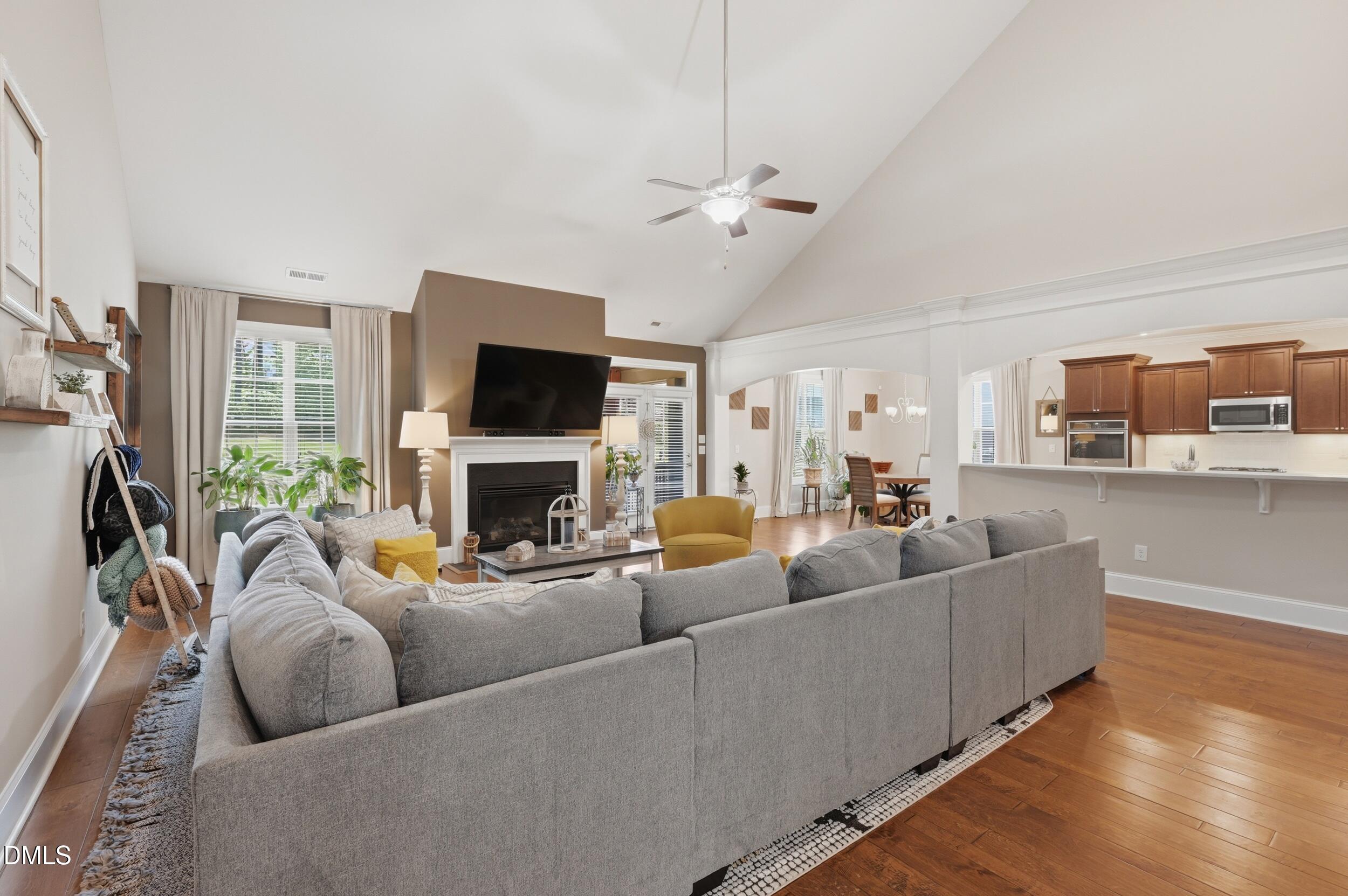 345 Tayside Street Property Photo 15