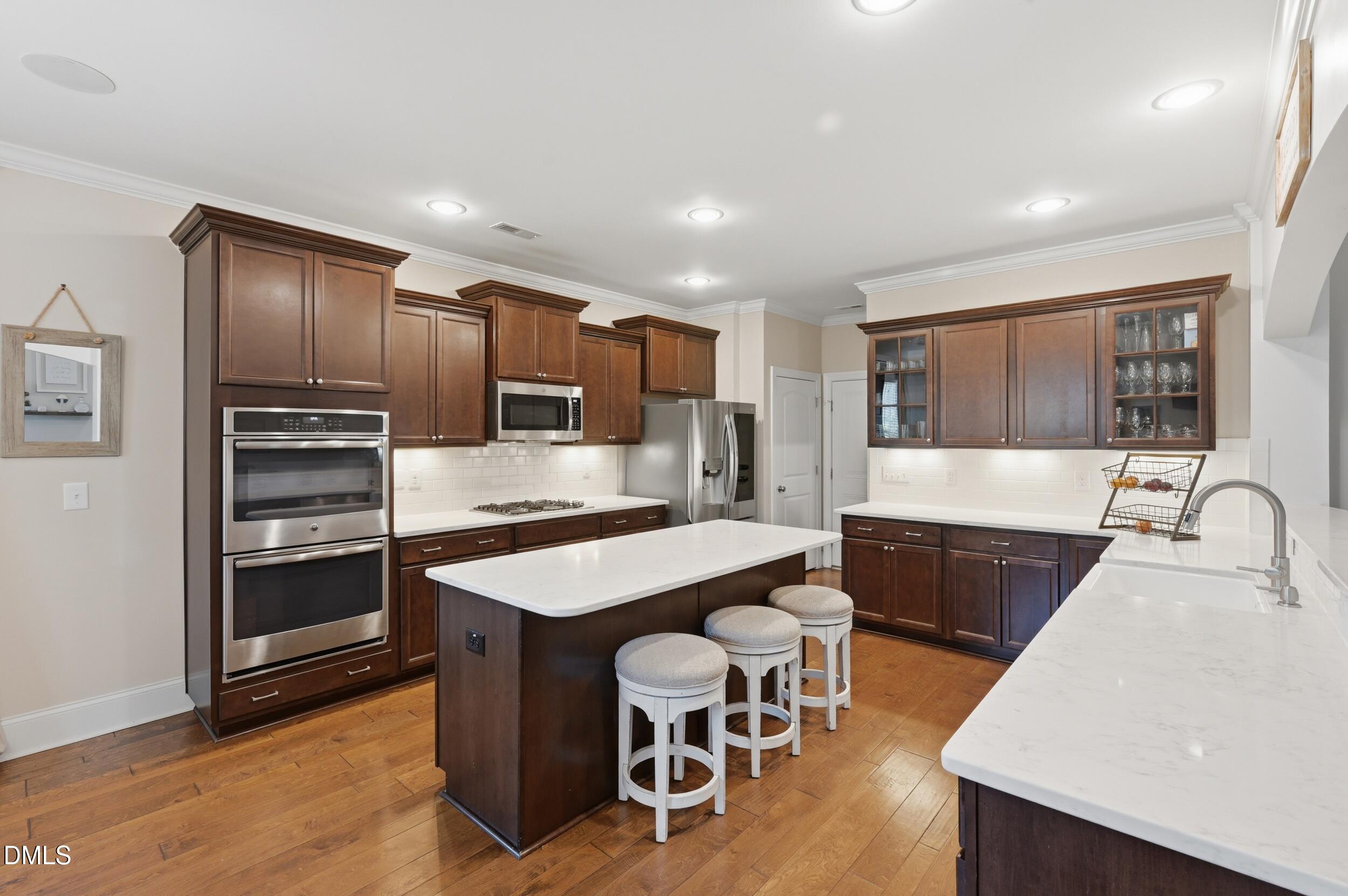 345 Tayside Street Property Photo 17