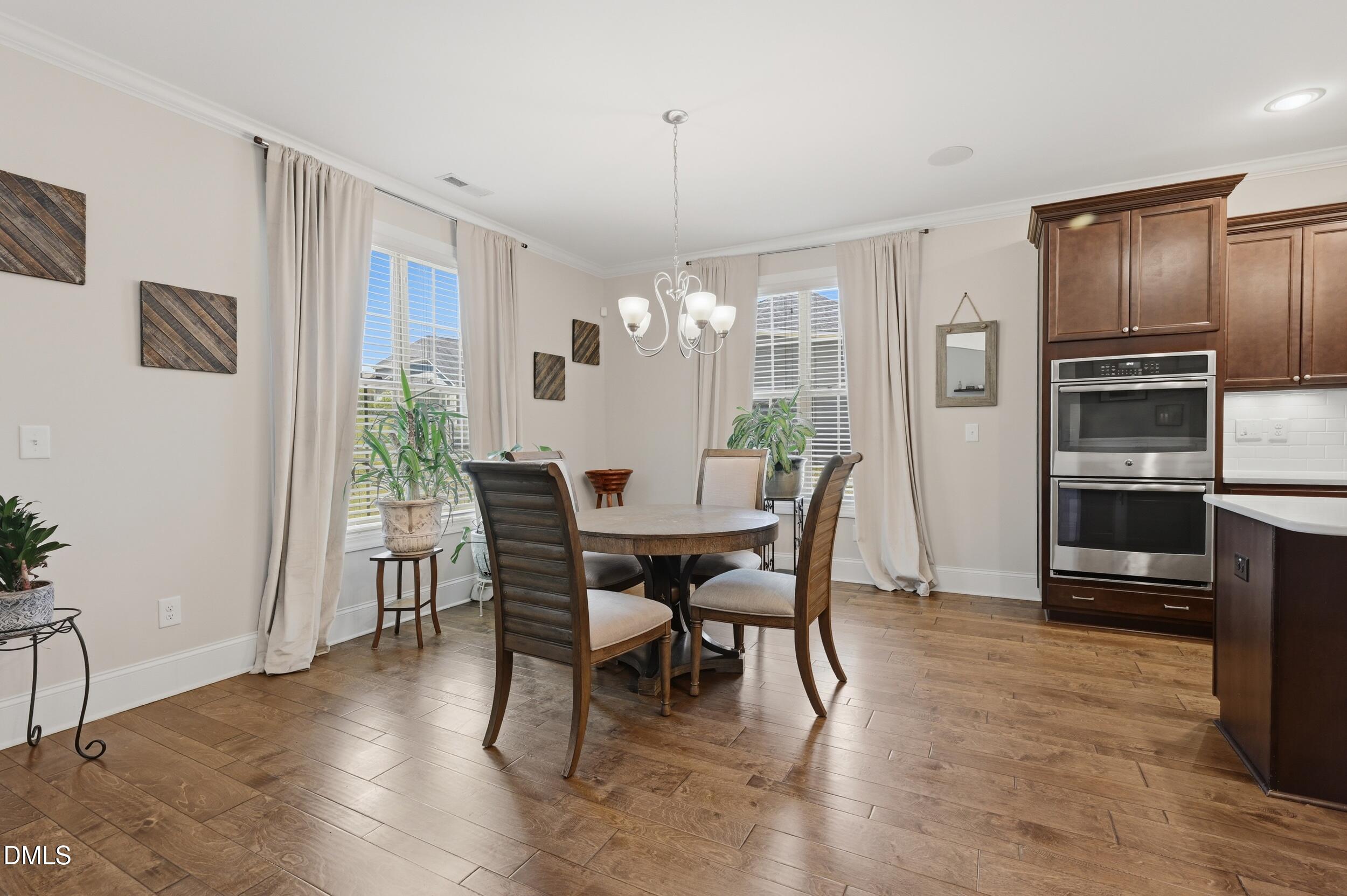 345 Tayside Street Property Photo 23