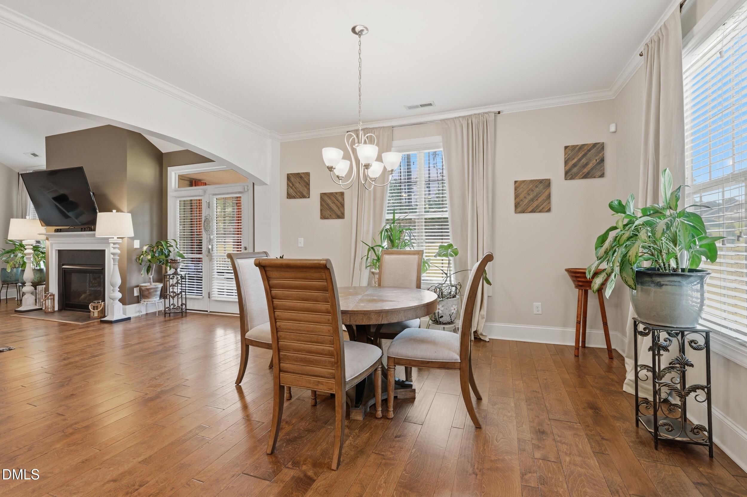 345 Tayside Street Property Photo 24
