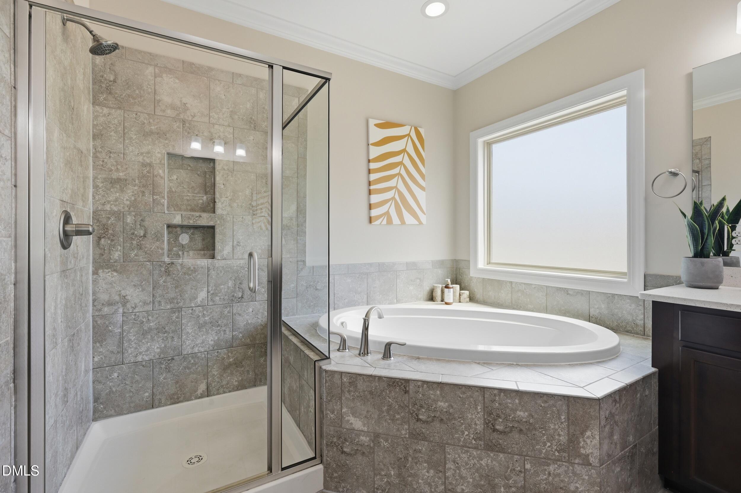 345 Tayside Street Property Photo 30