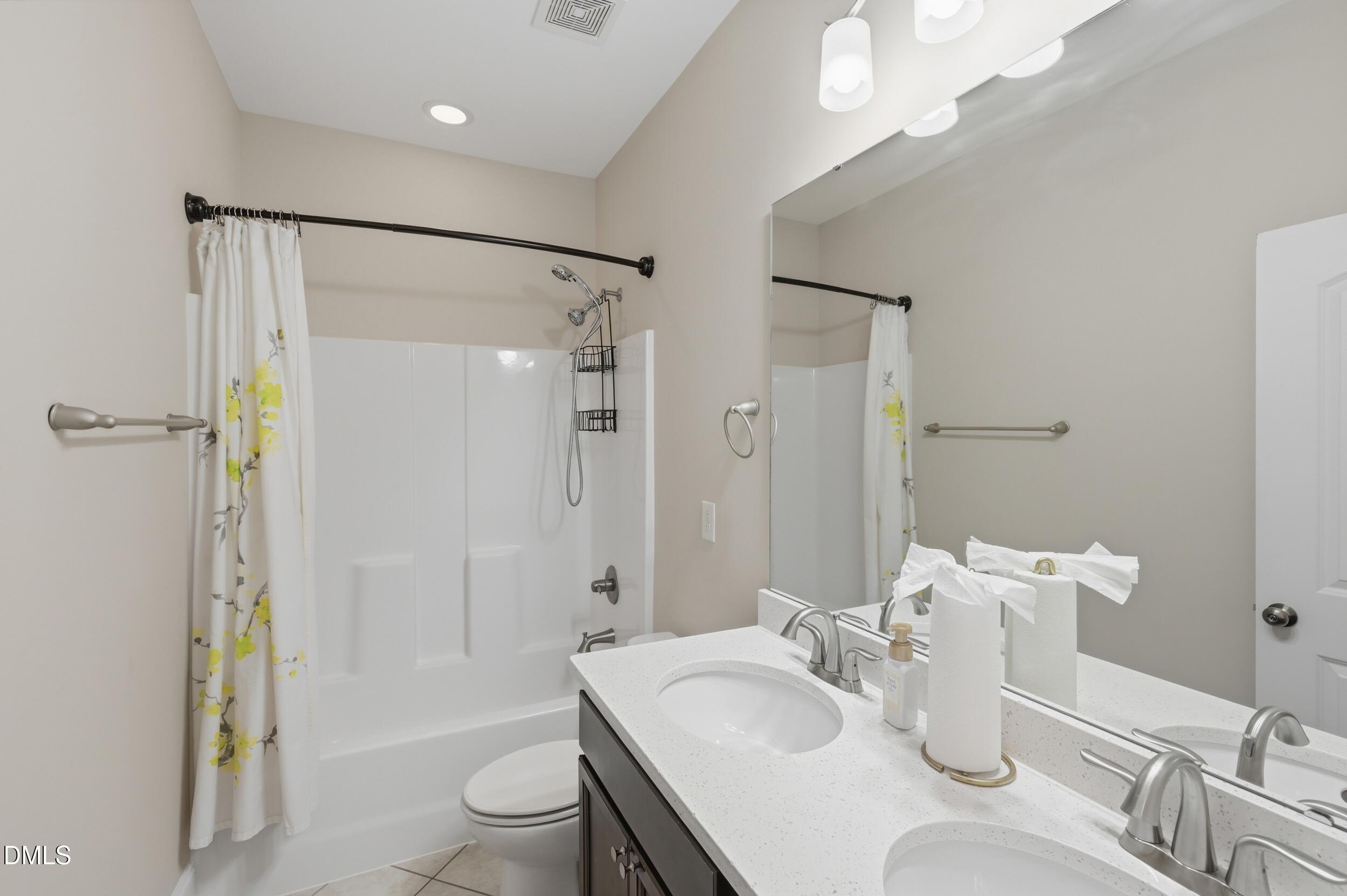 345 Tayside Street Property Photo 41