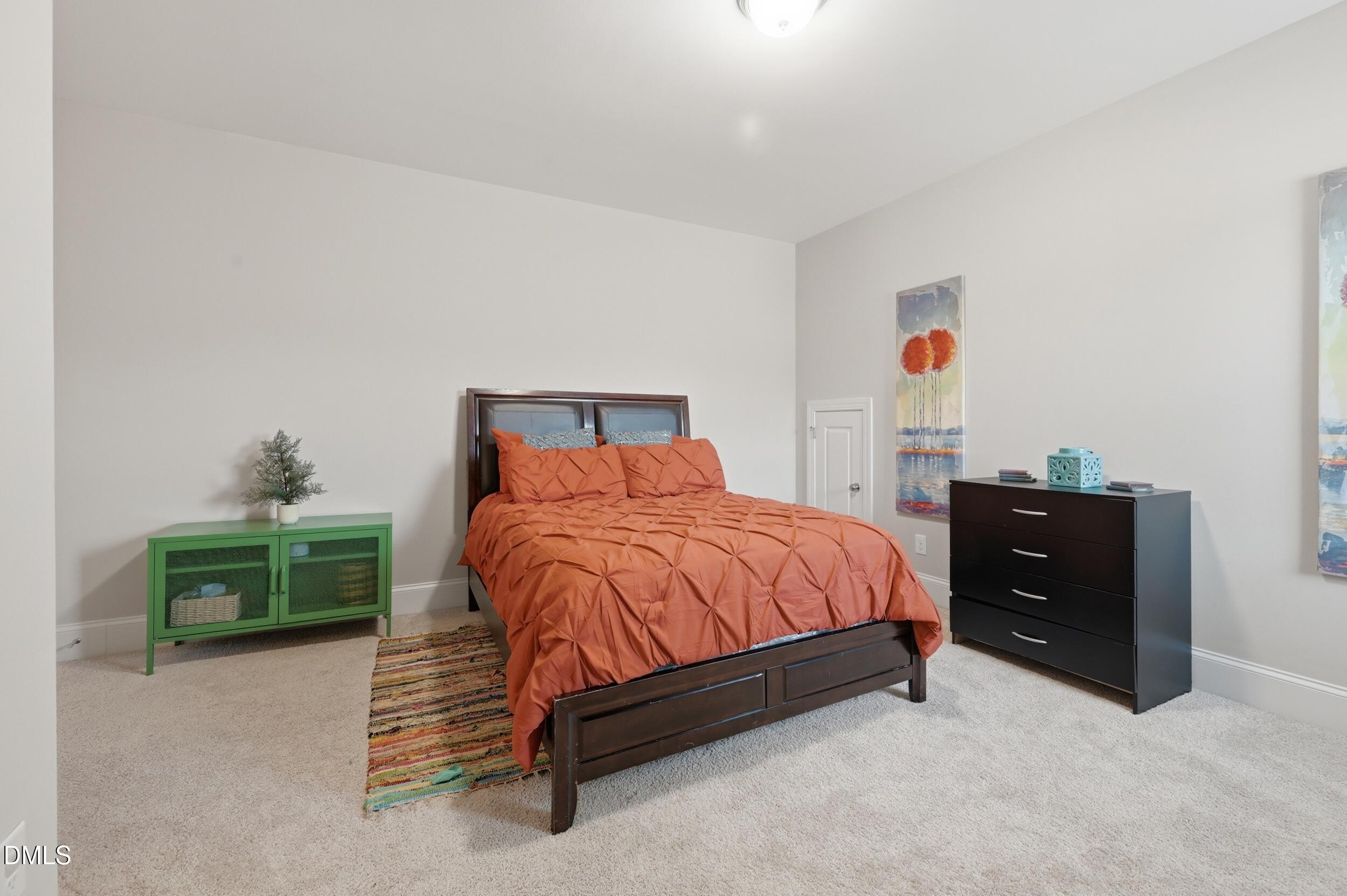 345 Tayside Street Property Photo 54
