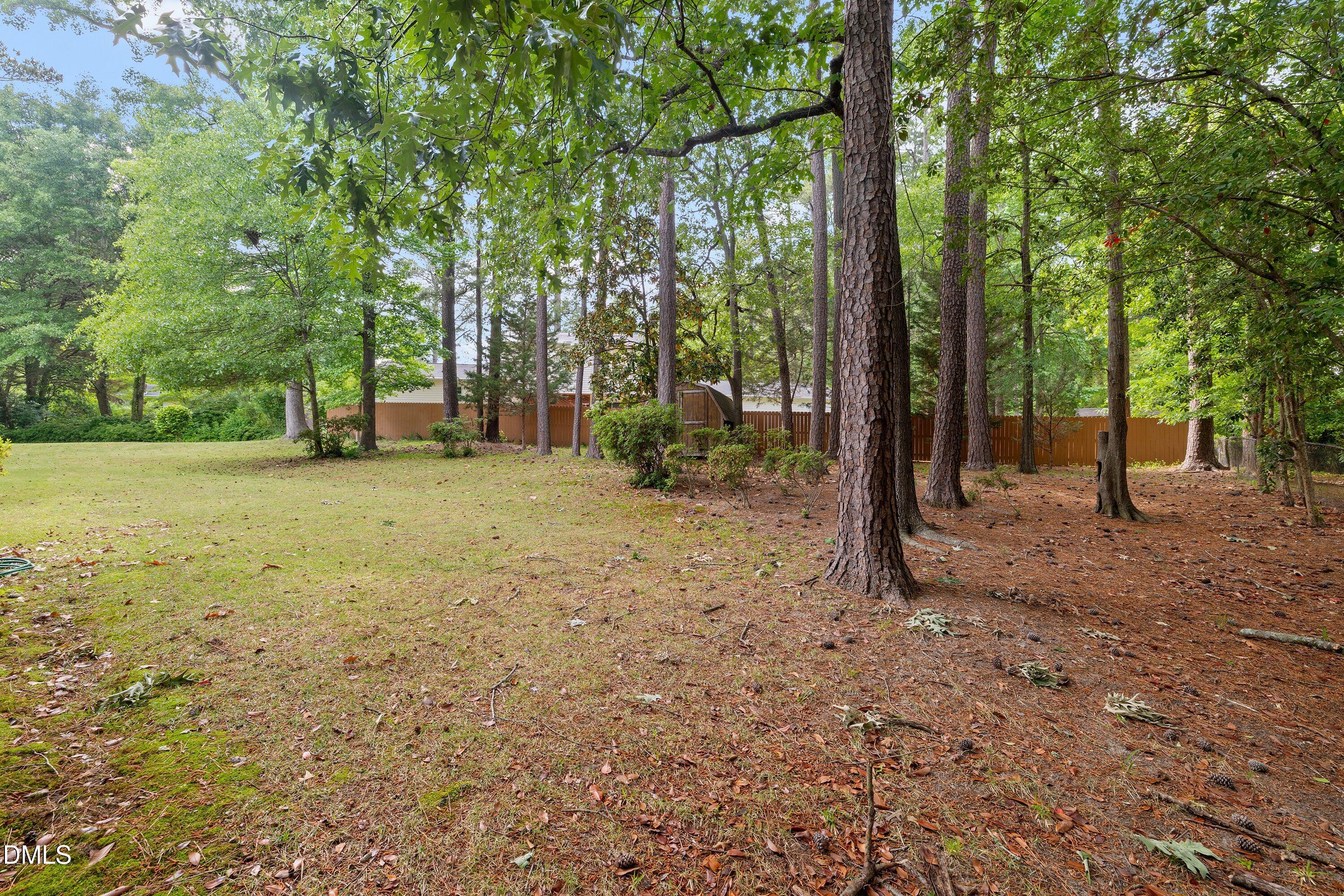 102 Olmstead Court Property Photo 6