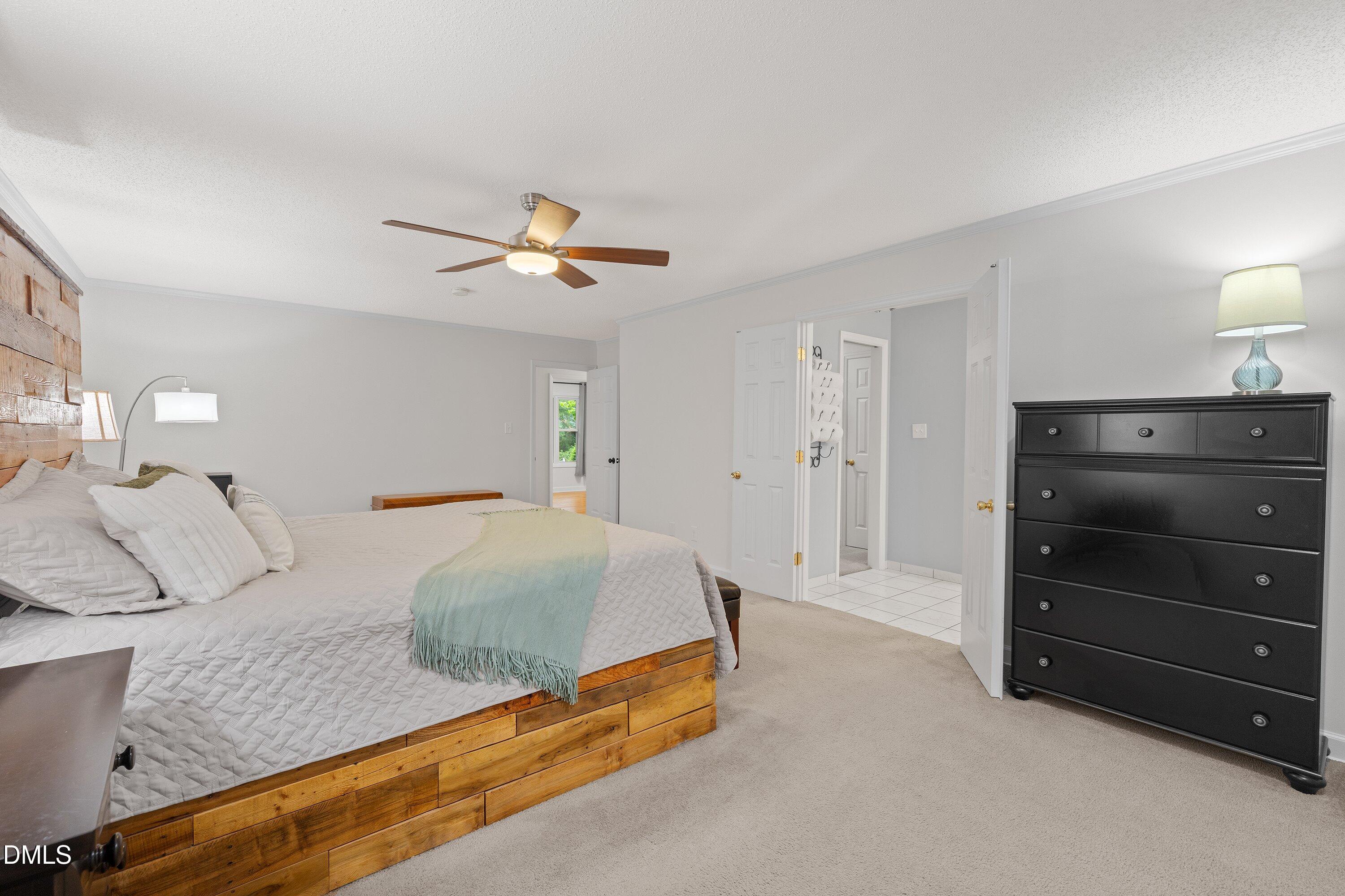 102 Olmstead Court Property Photo 20